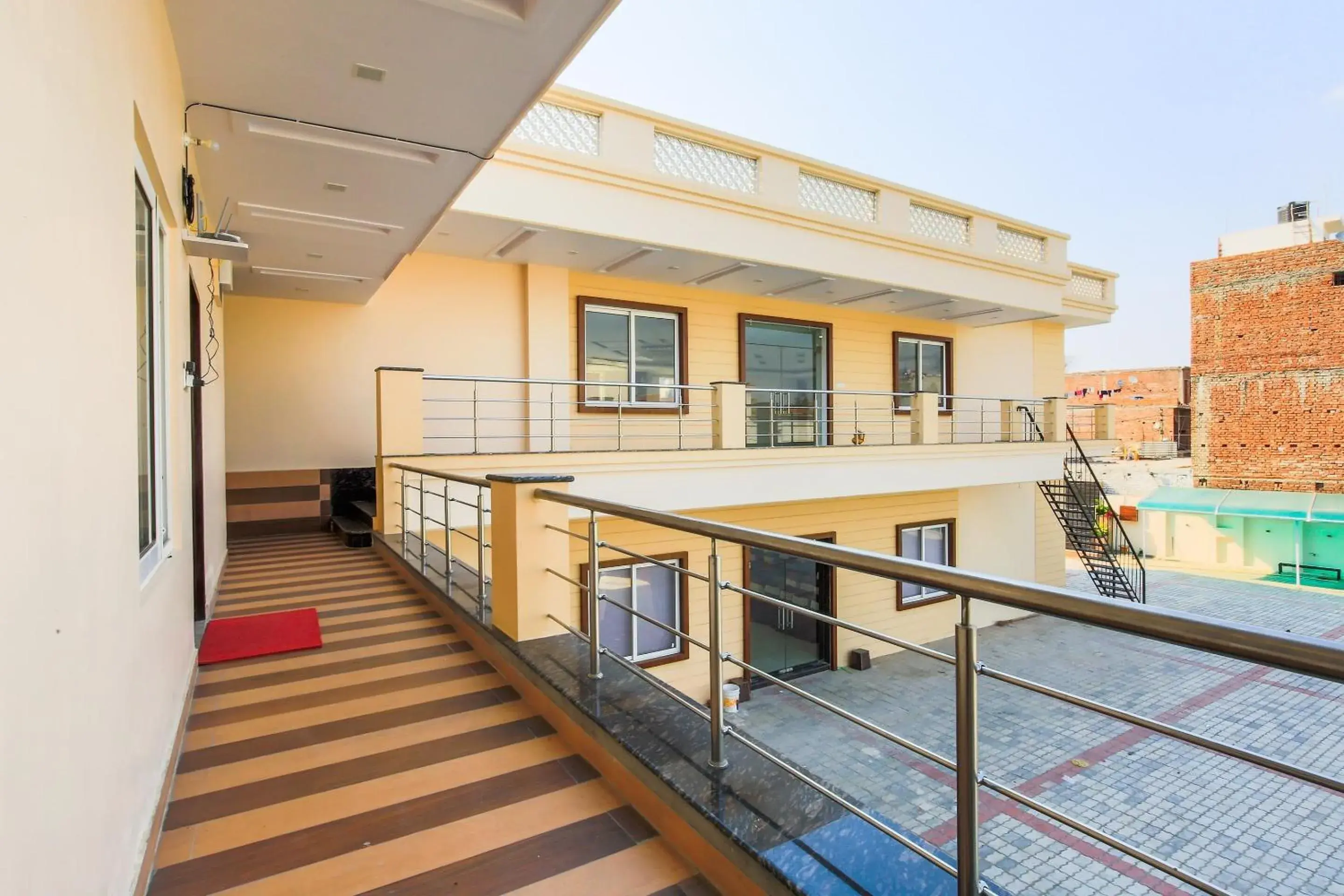 Lobby or reception in Super Hotel O Vaibhav laxmi Paradise Lobby or reception in Super Hotel O Vaibhav laxmi Paradise