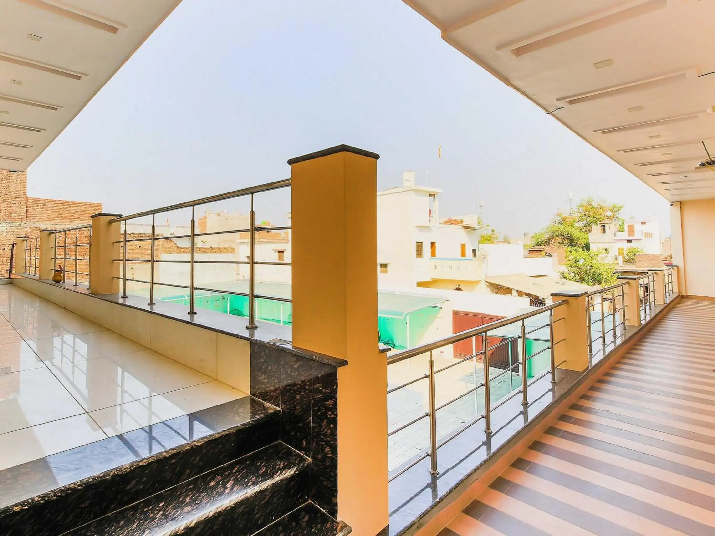 Lobby or reception in Super Hotel O Vaibhav laxmi Paradise Lobby or reception in Super Hotel O Vaibhav laxmi Paradise