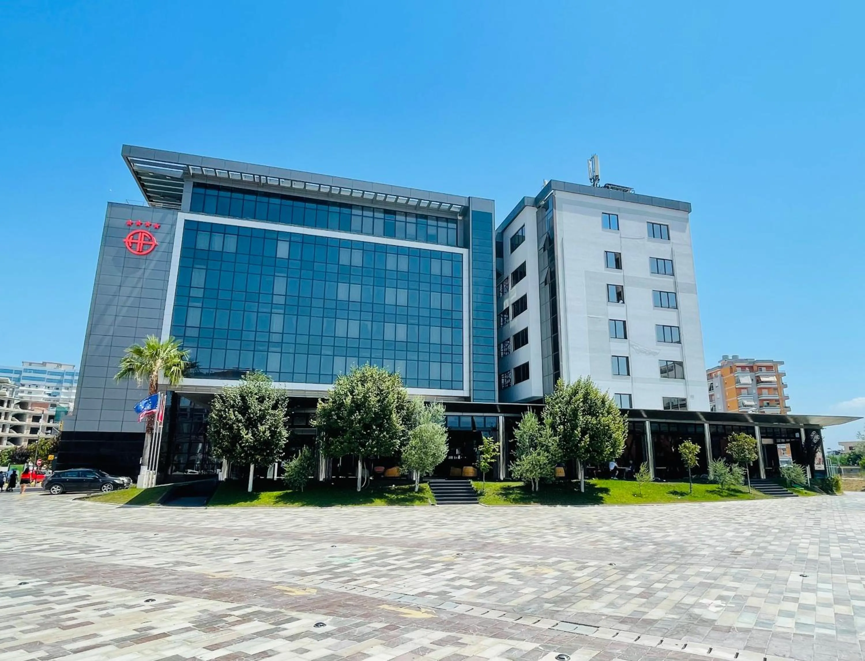 Property building in Hotel Fieri