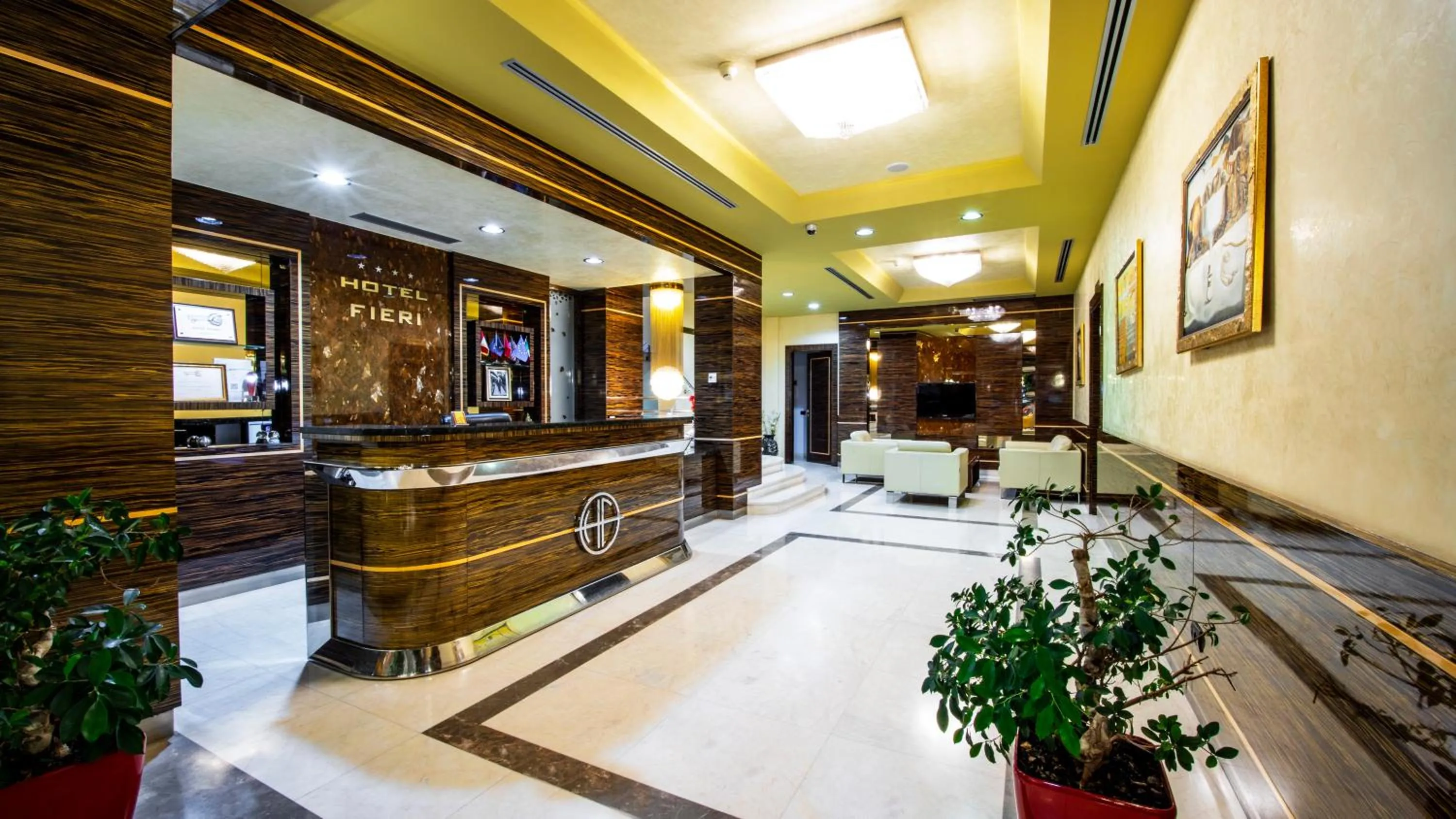 Hotel Fieri