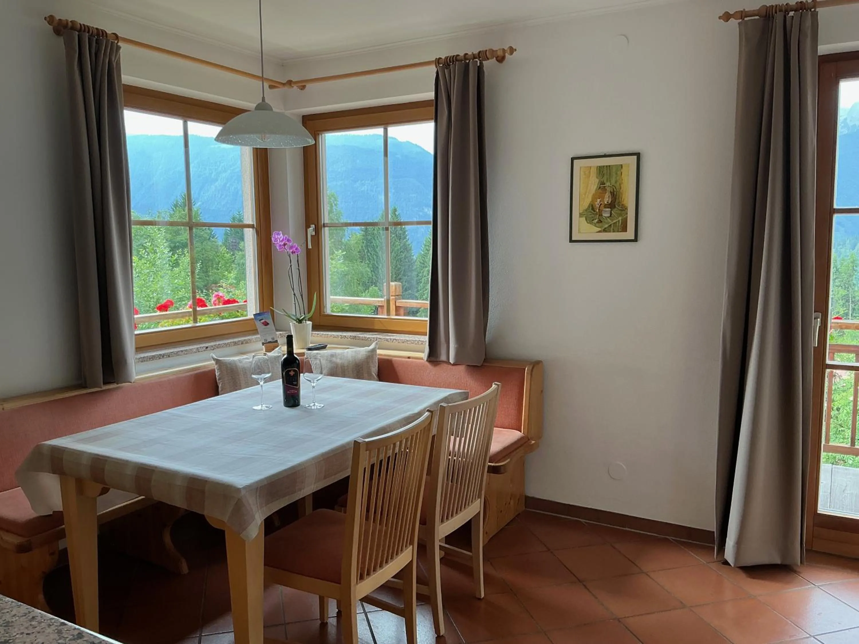Dining area in Landhaus Mitsche