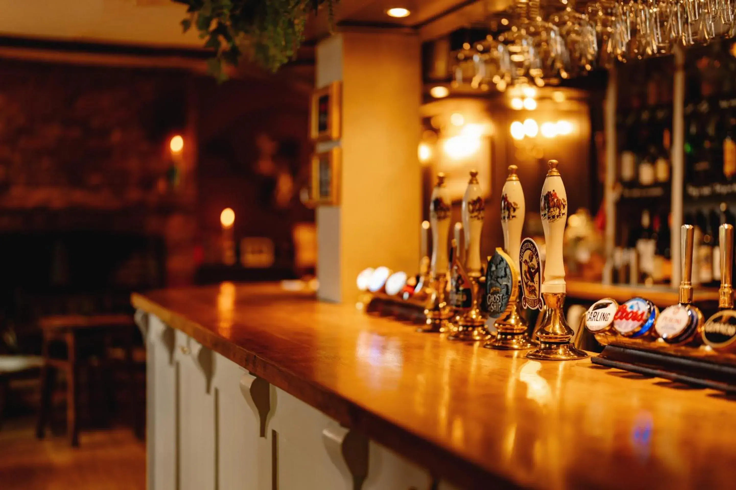 Lounge or bar in Wheatacre White Lion Lounge or bar in Wheatacre White Lion