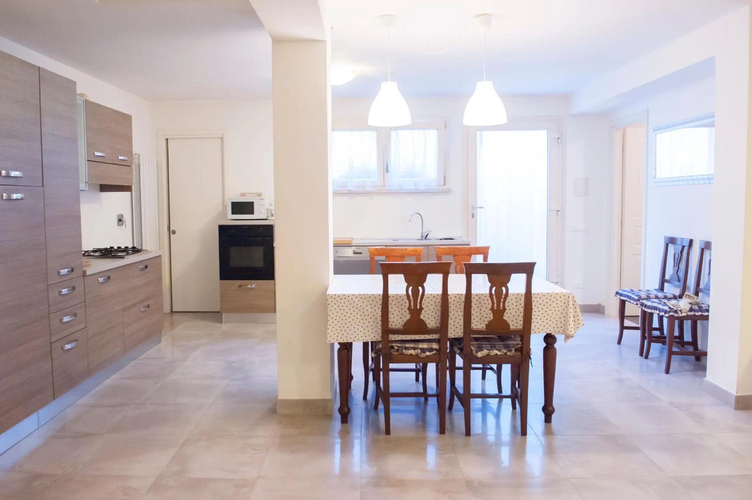 Kitchen or kitchenette in B&B Alle Tre Rose