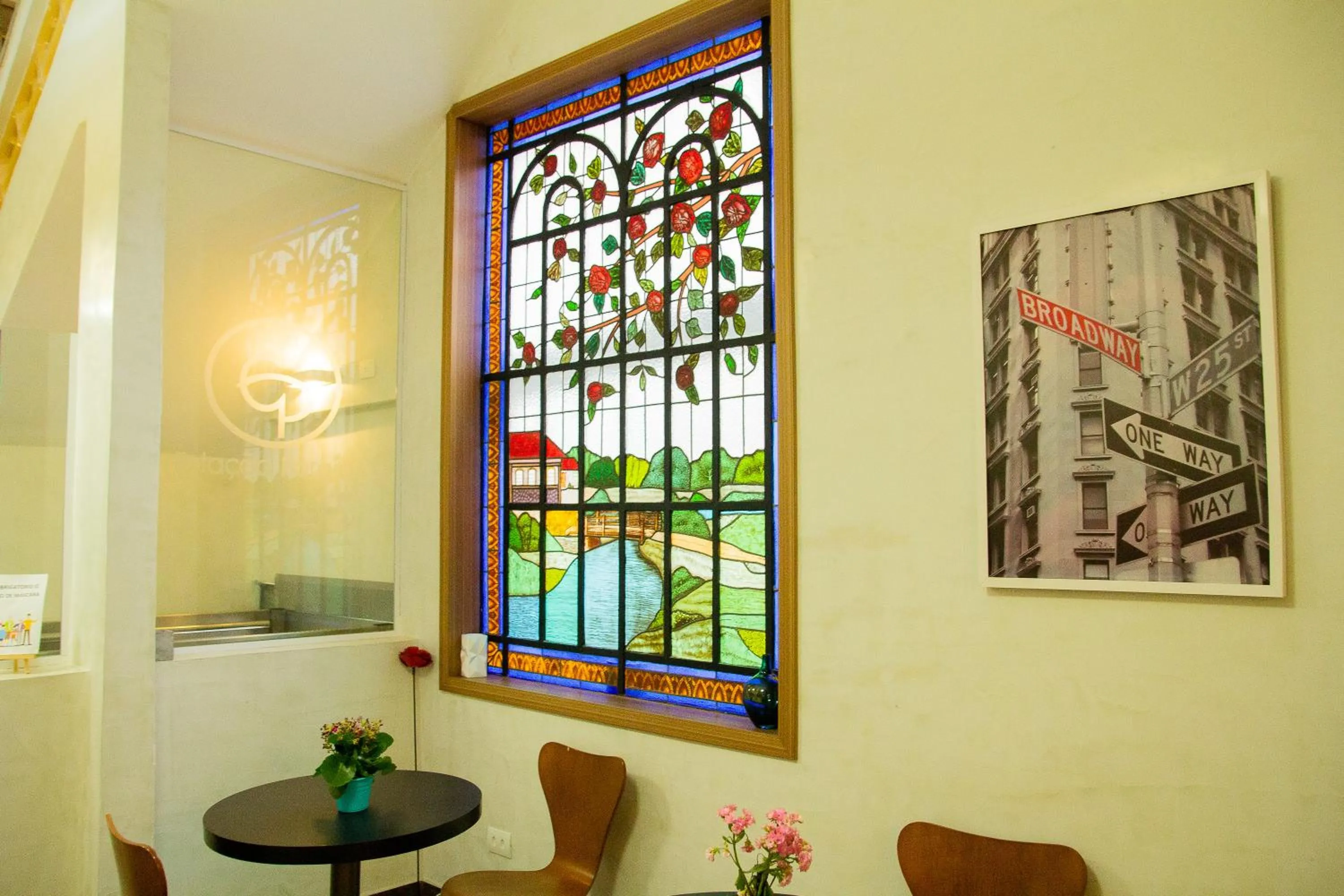 Property building in Hotel Estação Paraíso - ao lado do Metrô Paraíso e 600m da Av Paulista