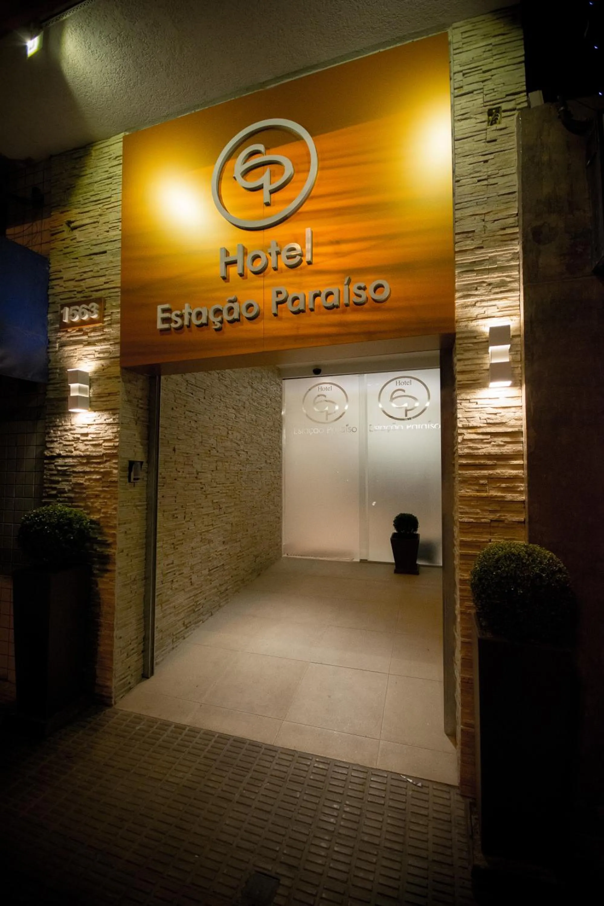 Property logo or sign in Hotel Estação Paraíso - ao lado do Metrô Paraíso e 600m da Av Paulista