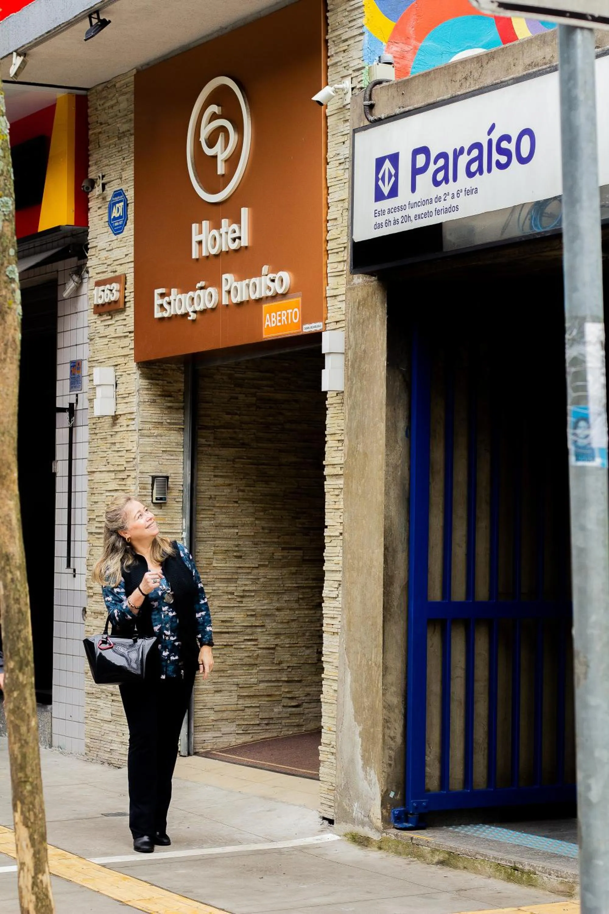 Property building in Hotel Estação Paraíso - ao lado do Metrô Paraíso e 600m da Av Paulista