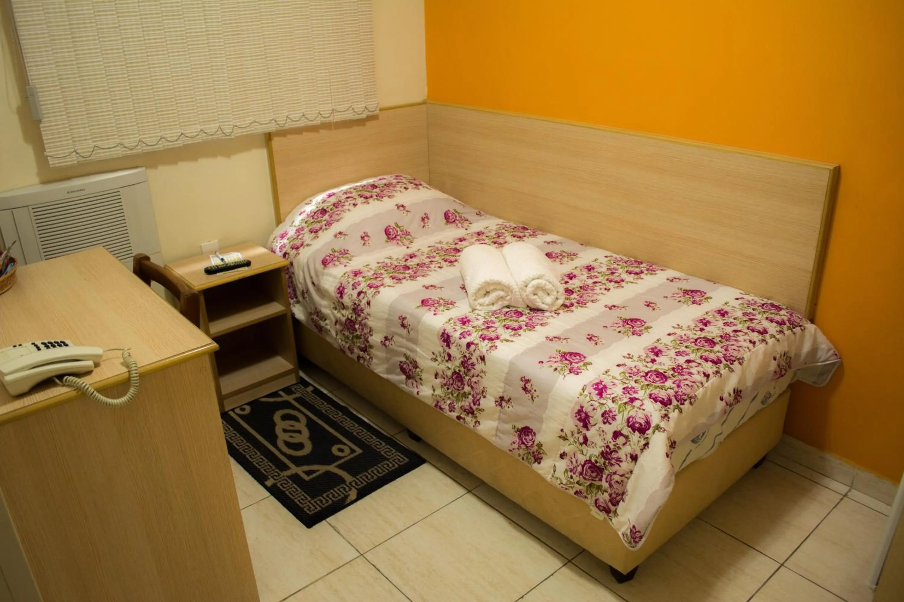 Bed in Hotel Estação Paraíso - ao lado do Metrô Paraíso e 600m da Av Paulista