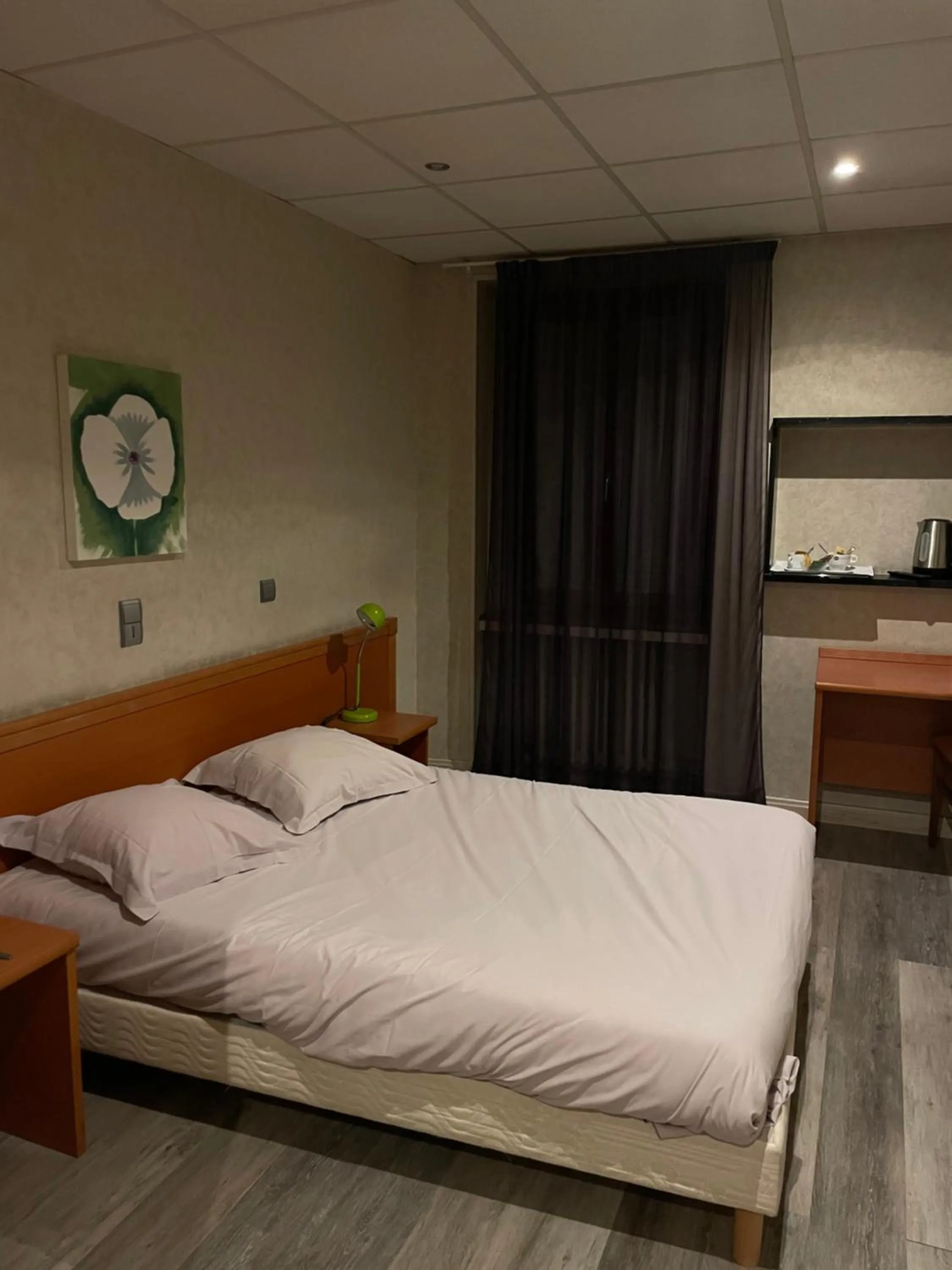 Bed in Hôtel de l'Europe