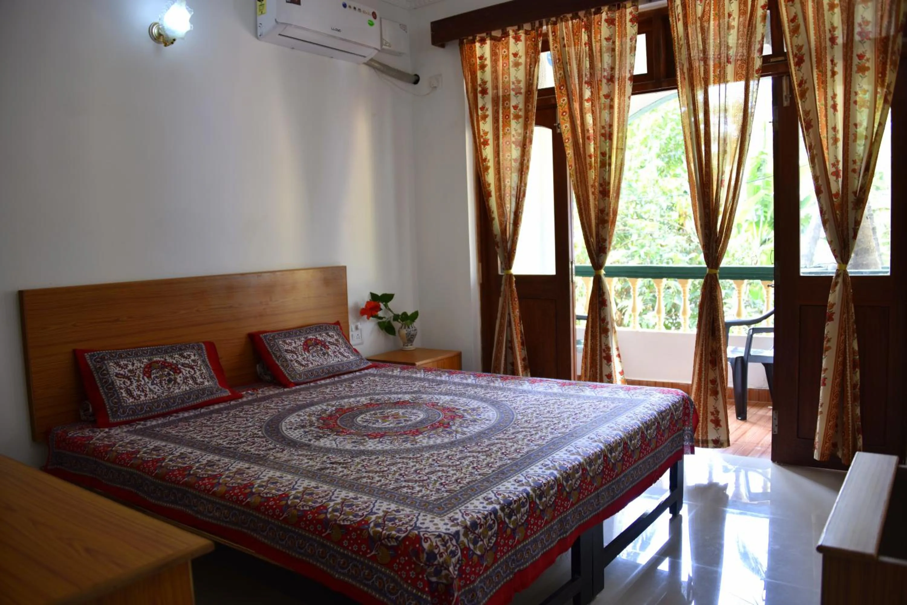 Bed in Hotel Kismat Mahal