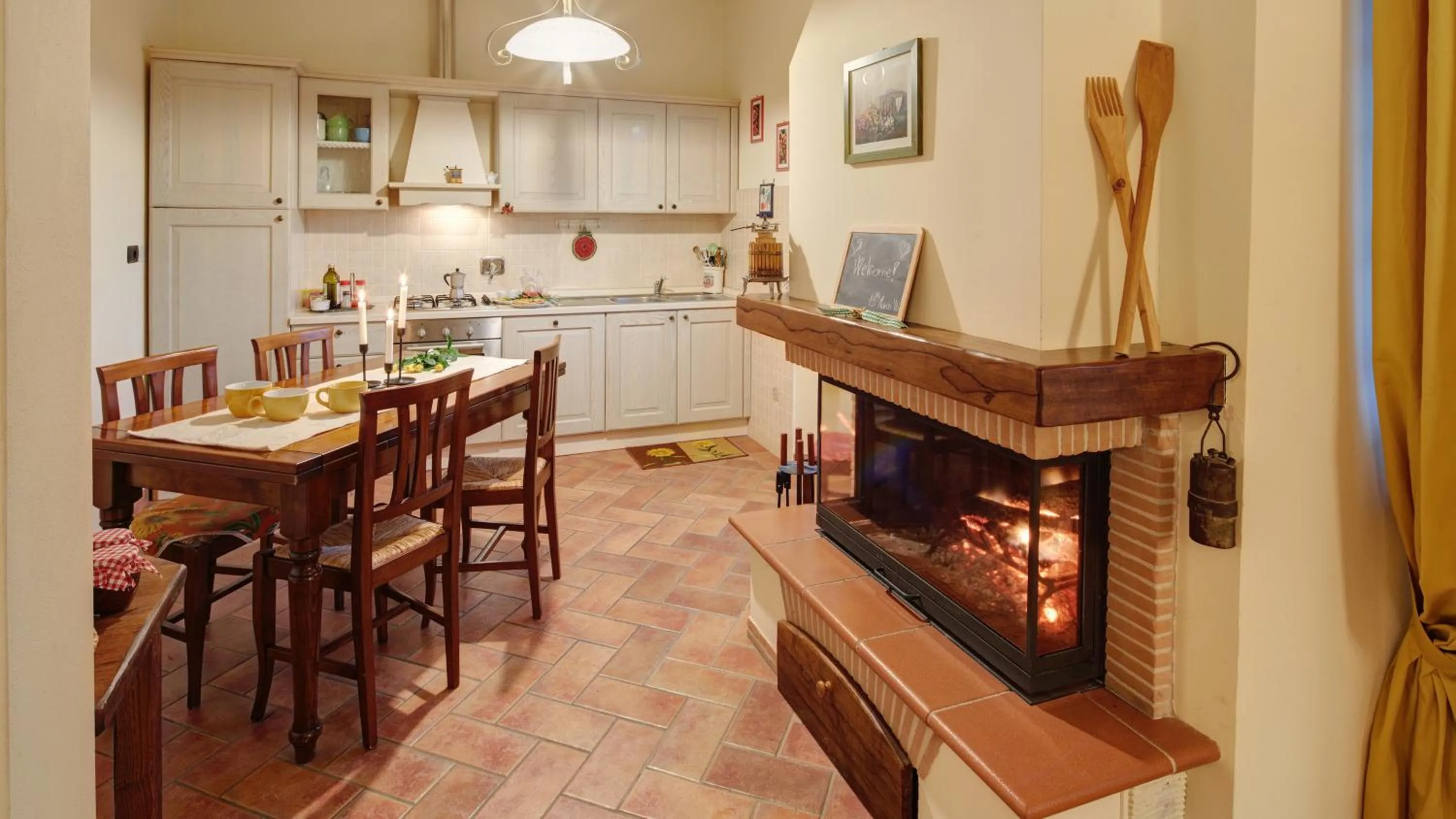 Kitchen or kitchenette in Cappannelle Country House Tuscany