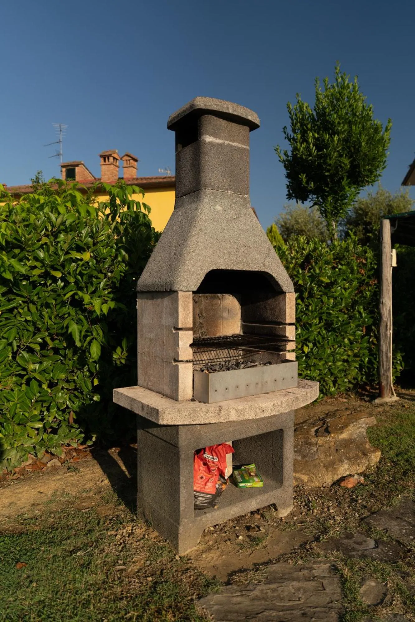 BBQ facilities in Cappannelle Country House Tuscany