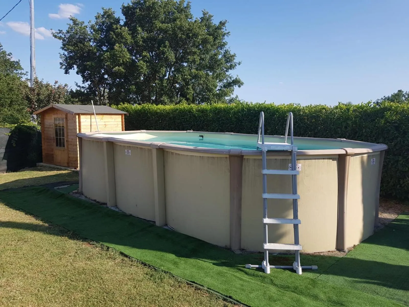 Swimming pool in Cappannelle Country House Tuscany