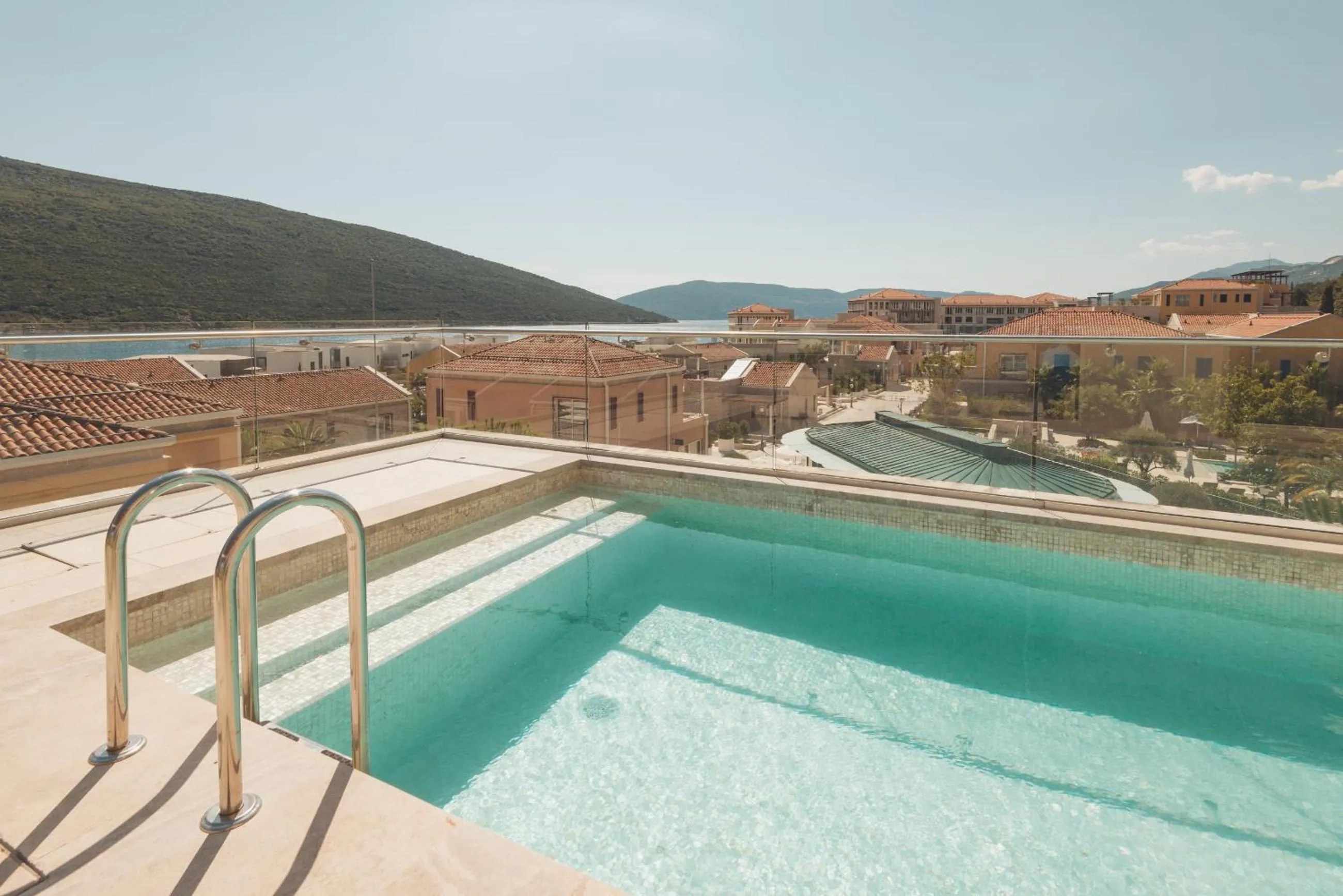 Swimming pool in Portonovi Resort