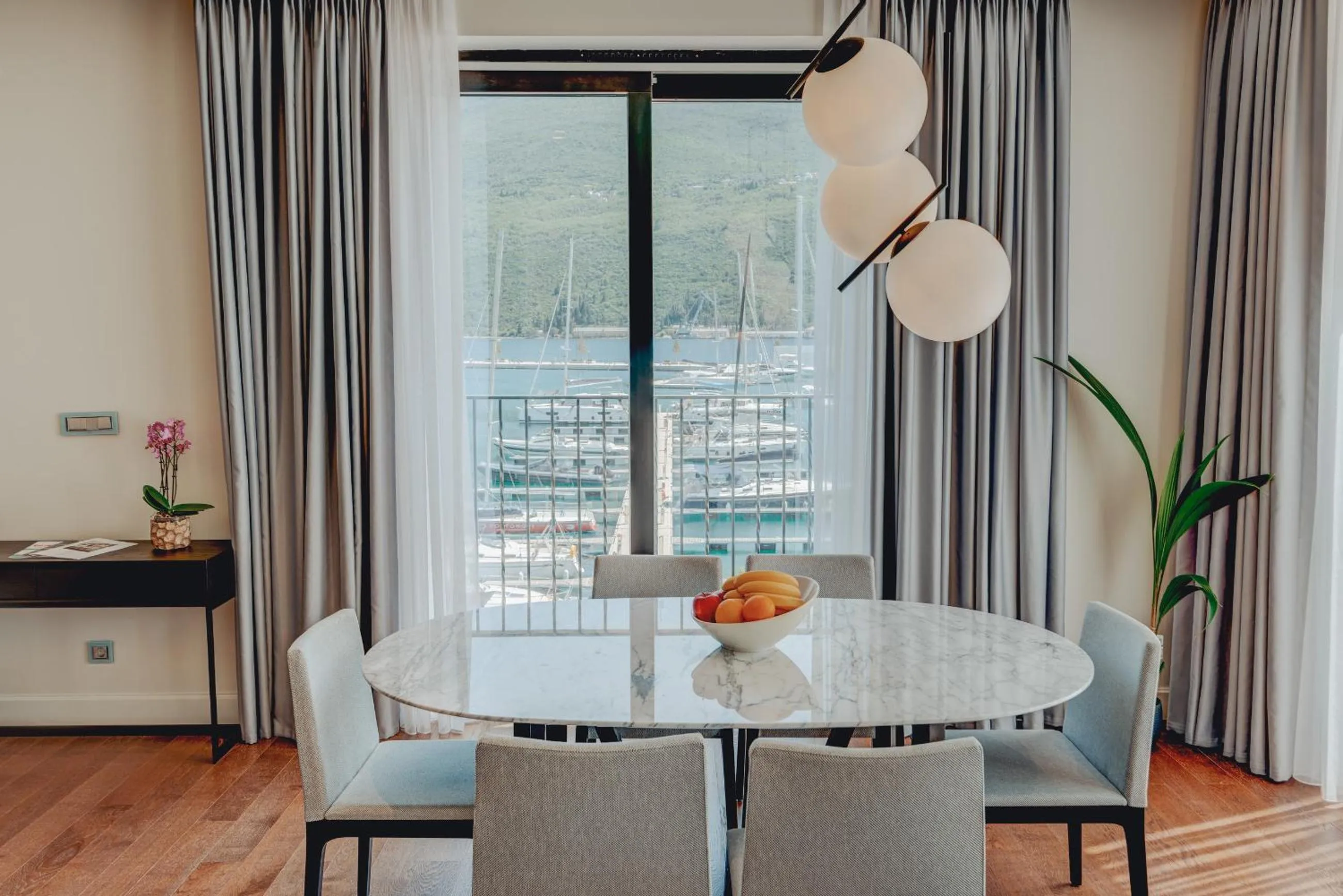 Dining area in Portonovi Resort