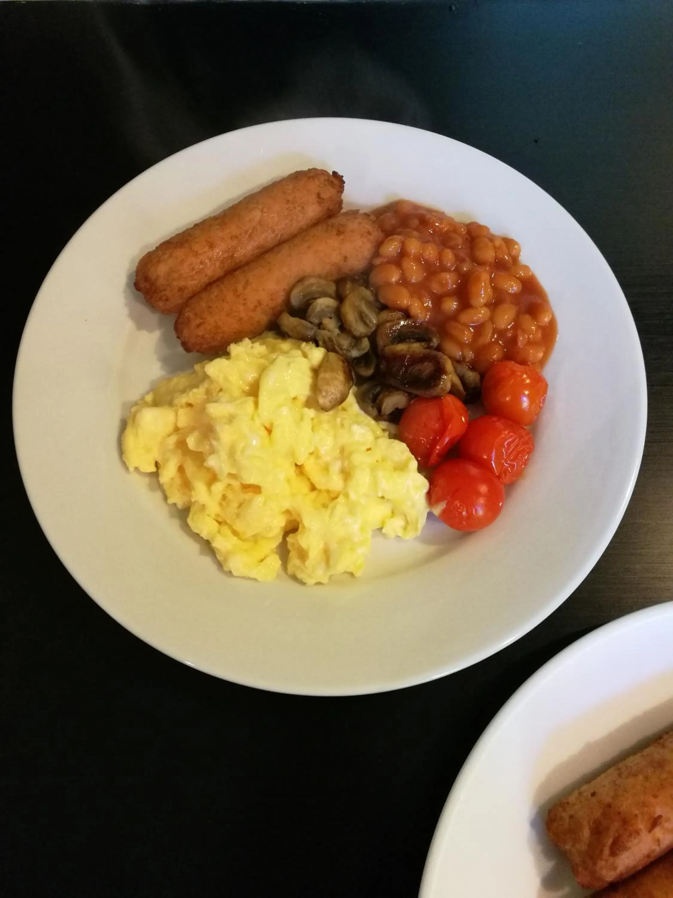 Breakfast in Laston House