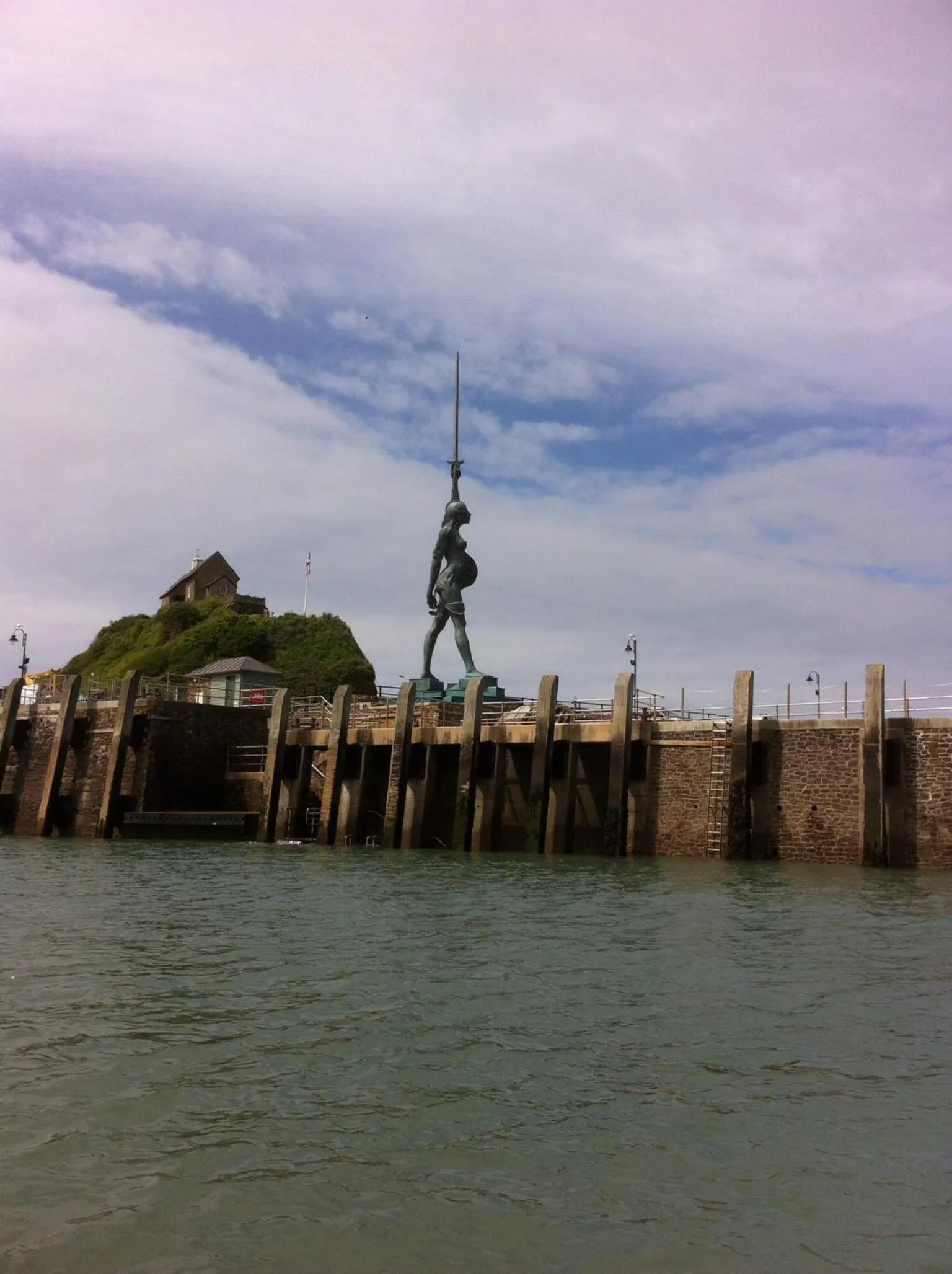 Nearby landmark in Laston House