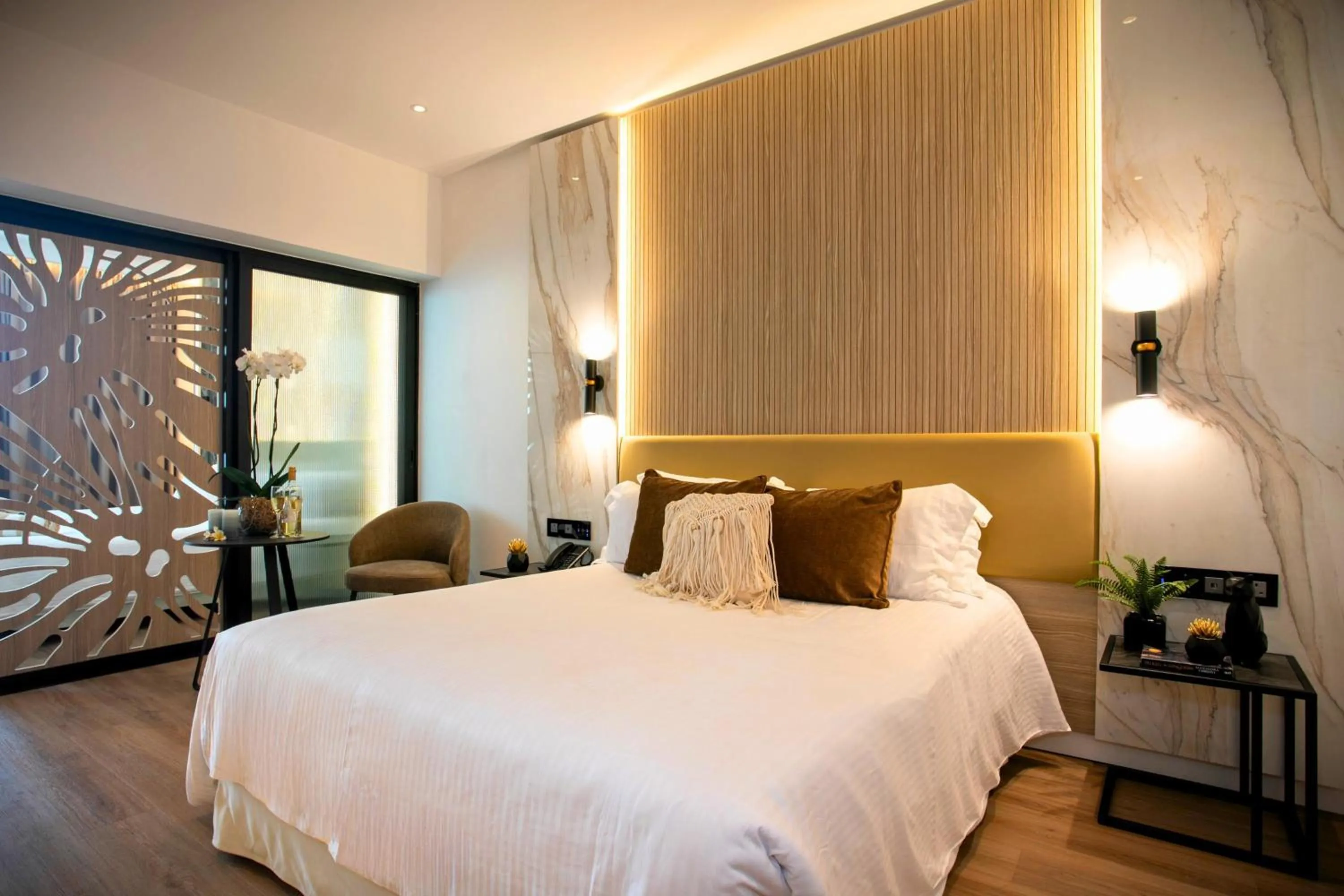 Photo of the whole room, Bed in Cavo Maris Beach Hotel