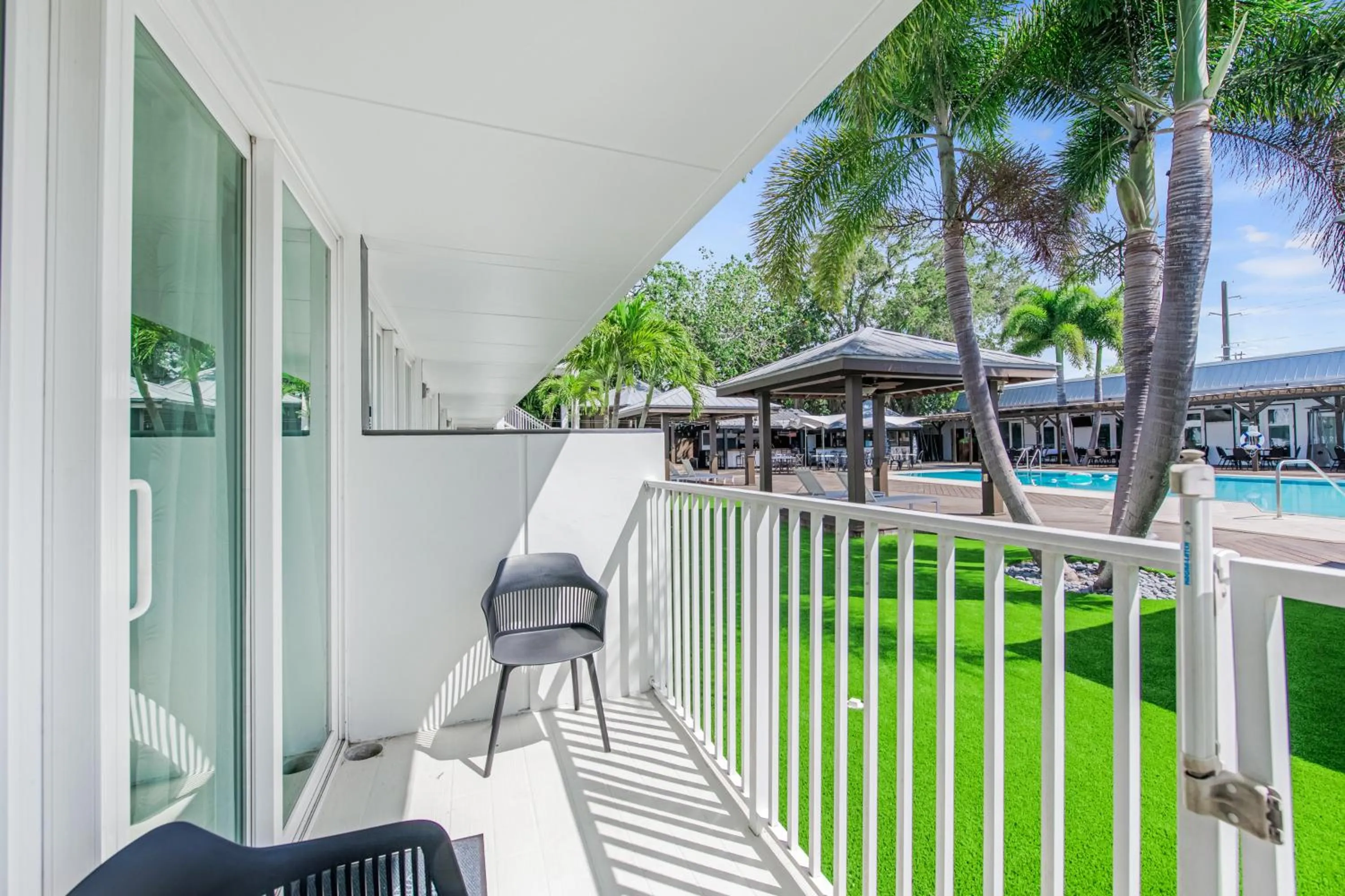 Balcony/Terrace in Casey Key Resorts - Mainland