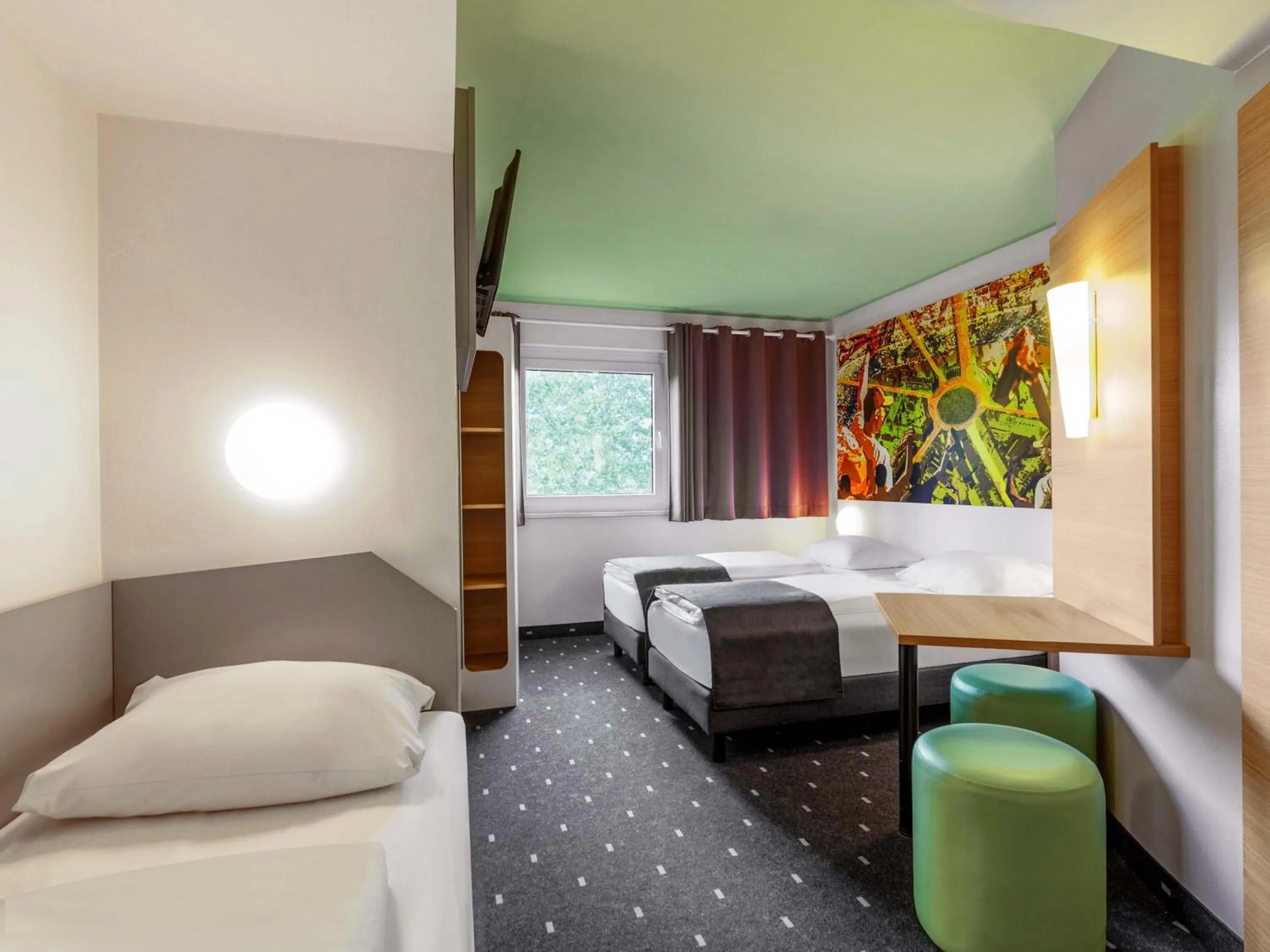 Bed in B&B HOTEL Dortmund-Messe