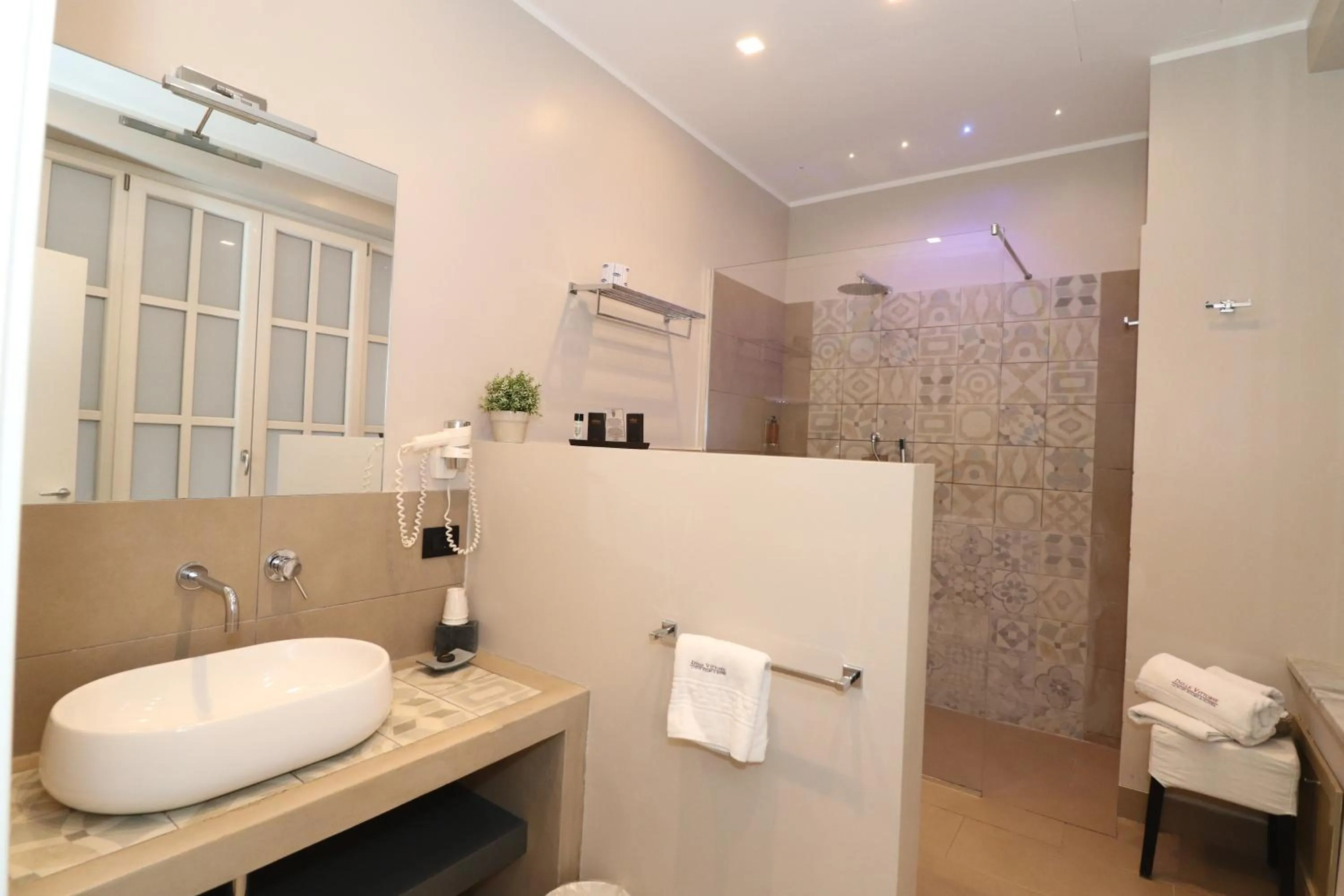 Shower in Delle Vittorie Luxury Rooms&Suites