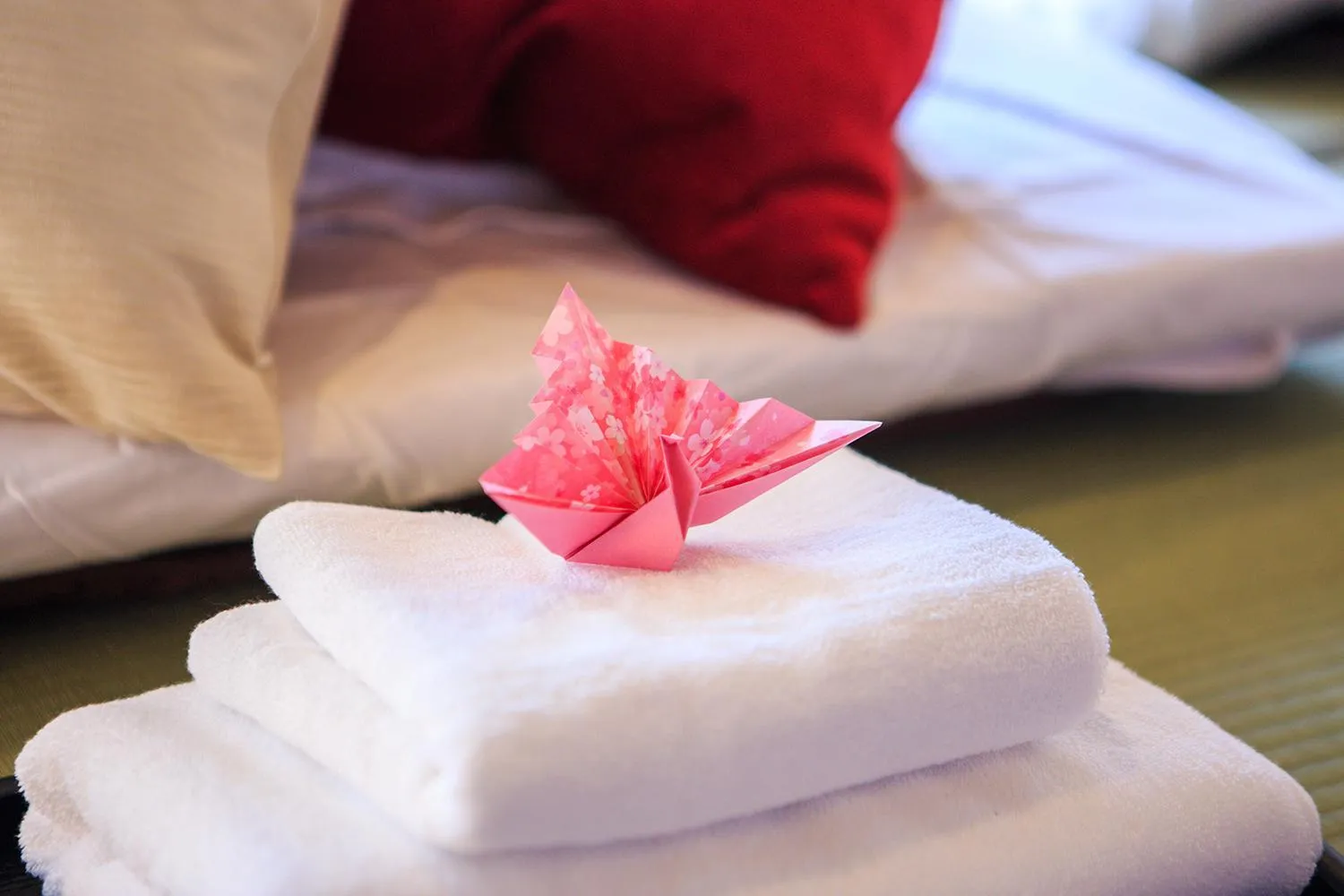Bed in ORIGAMI STAY -Taishocho-