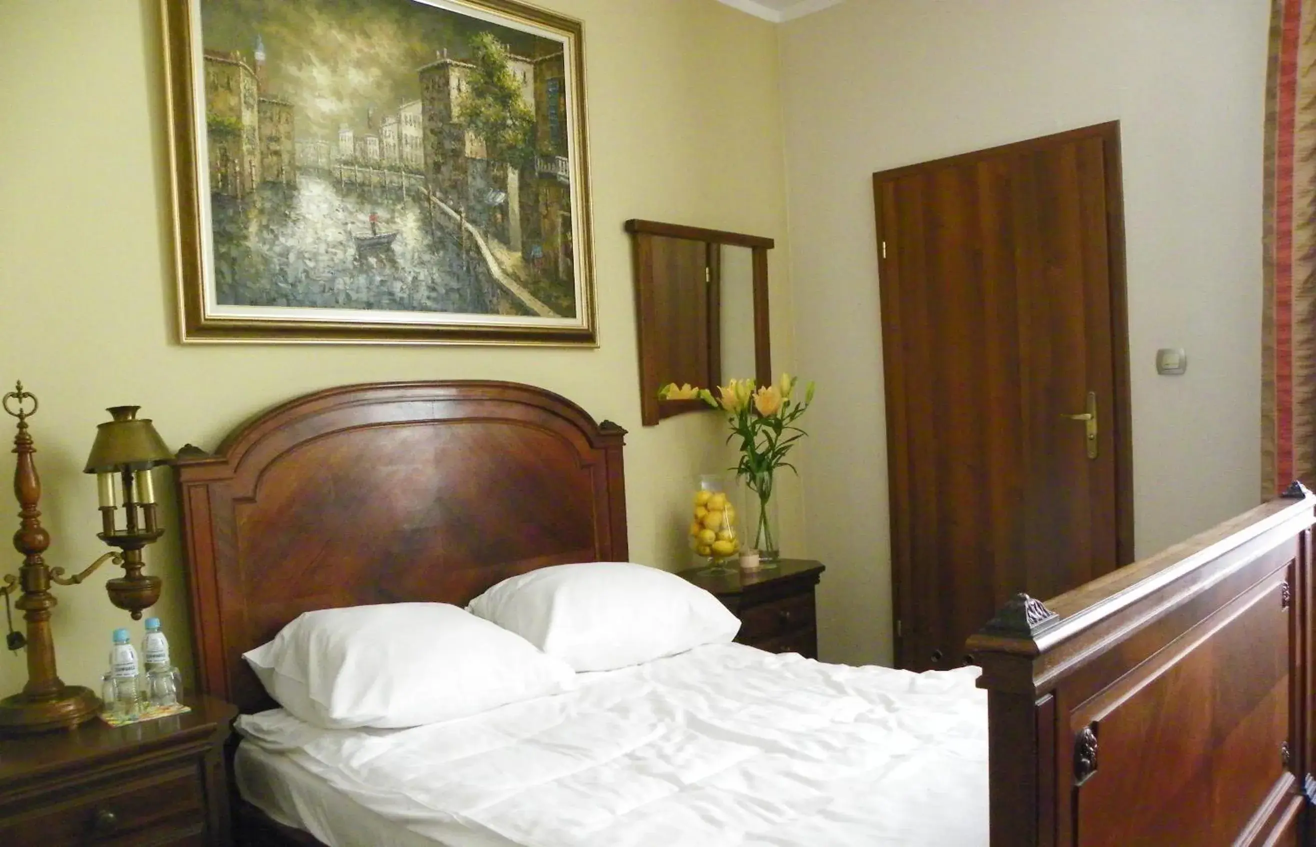 Bed in Gaja Bed in Gaja