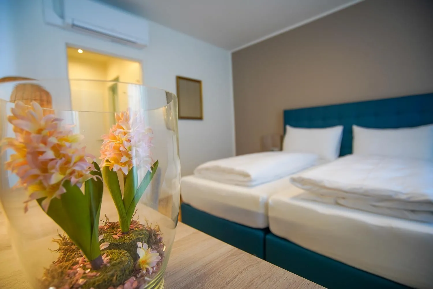 Photo of the whole room, Bed in Sportpark Warmbad-Villach