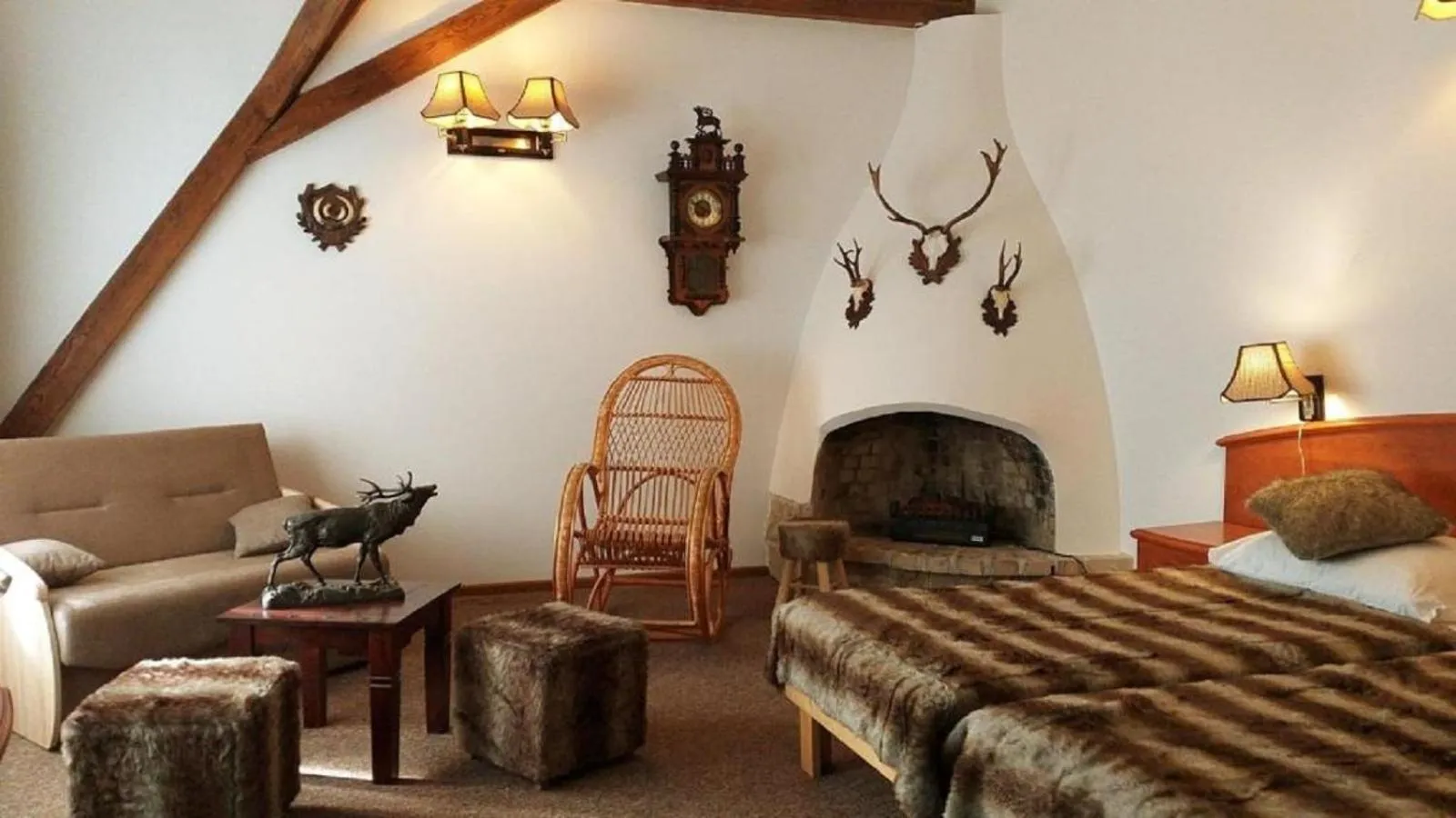 Bed in Hotel Przy Oślej Bramie - Zamek Książ