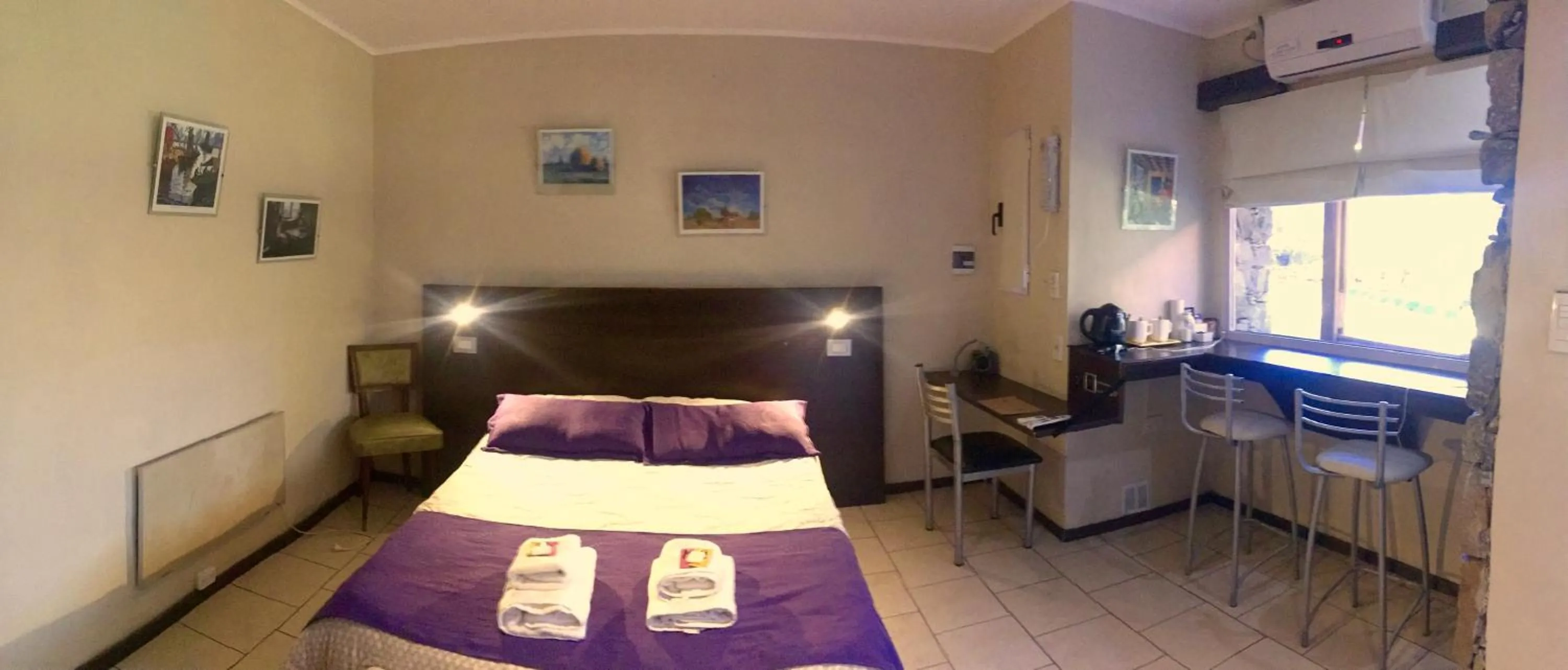 Photo of the whole room, Bed in Posada del Viento