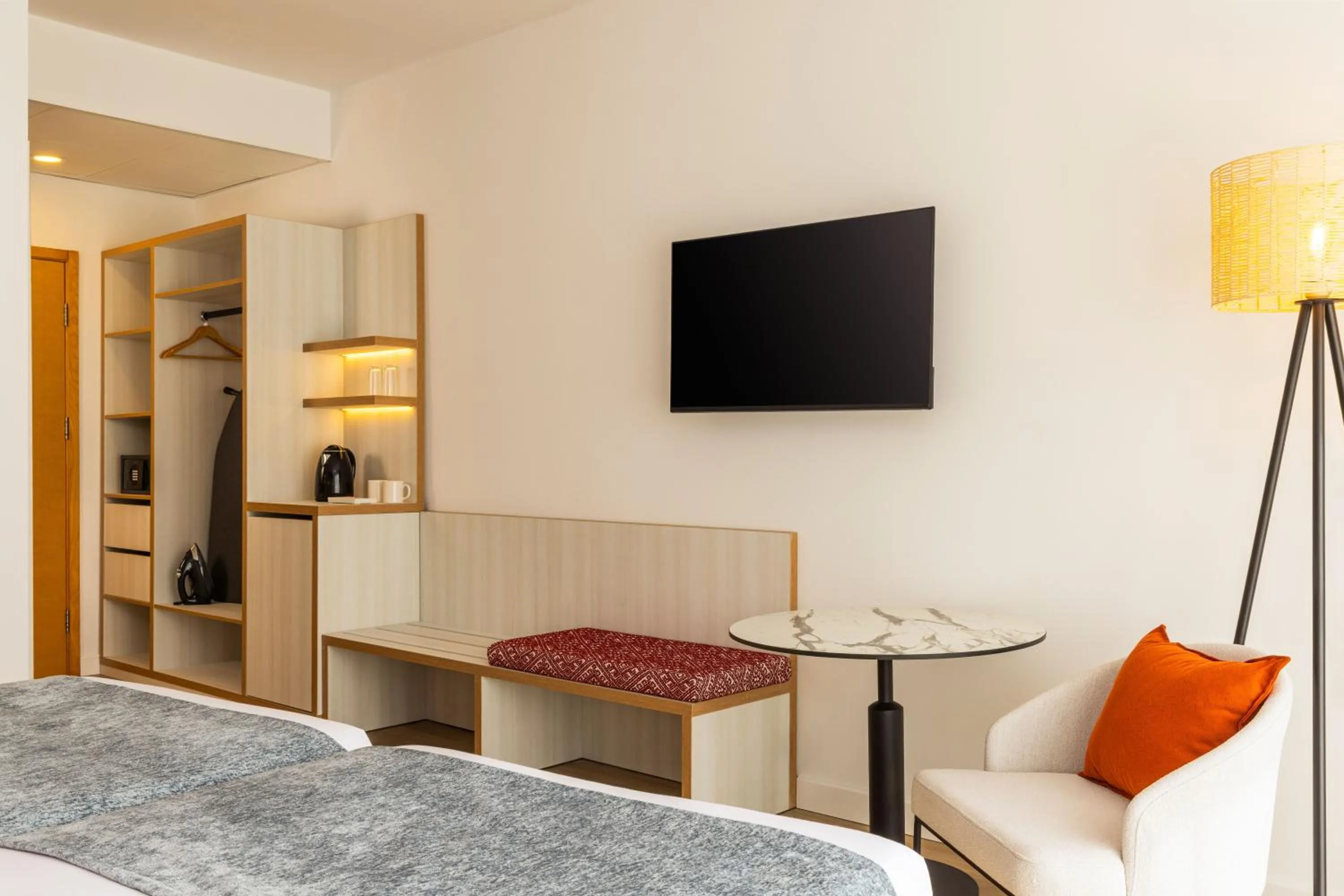 Bed in AluaSoul Sunny Beach - Adults Only - All Inclusive