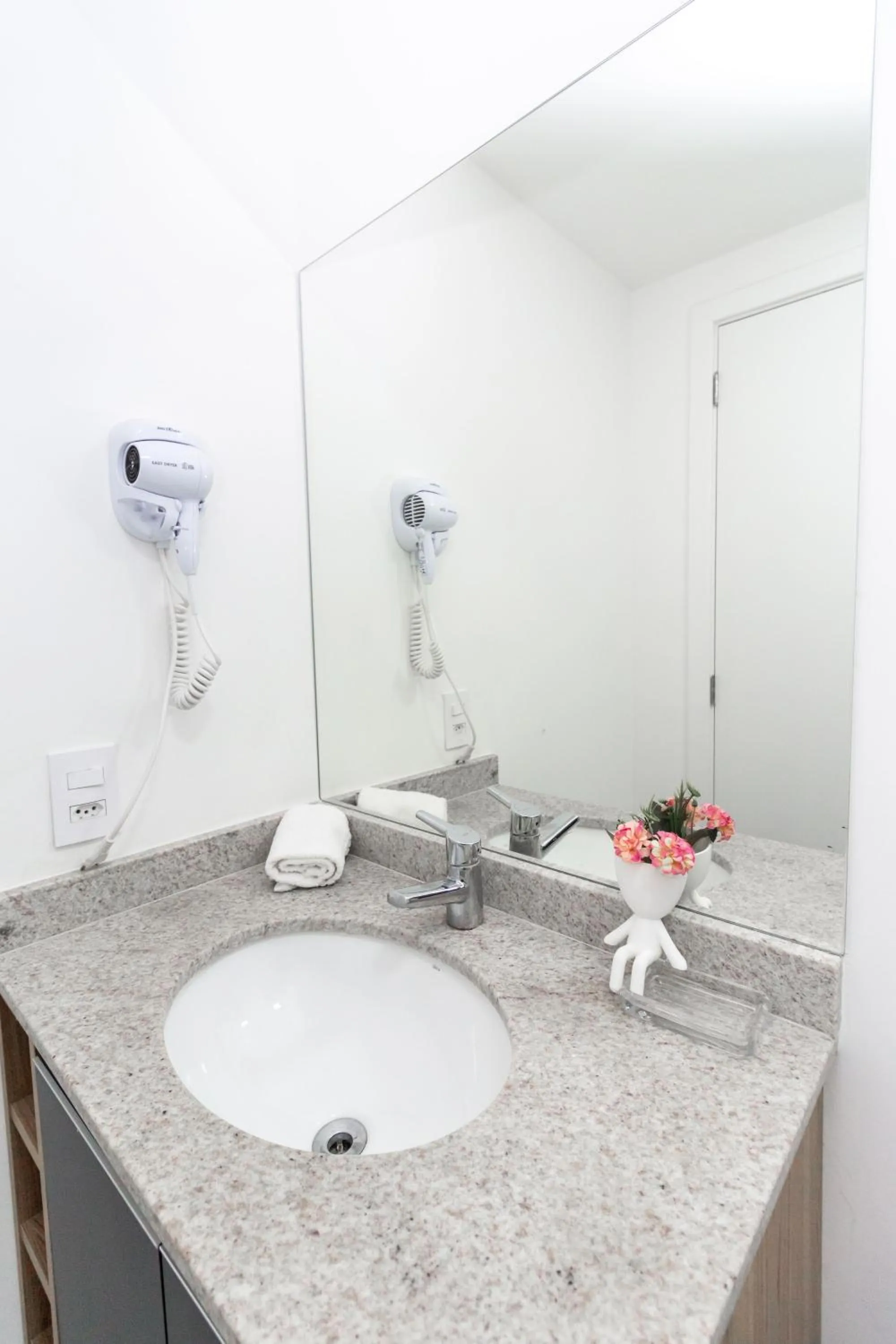 Bathroom in 360 Suítes Sé