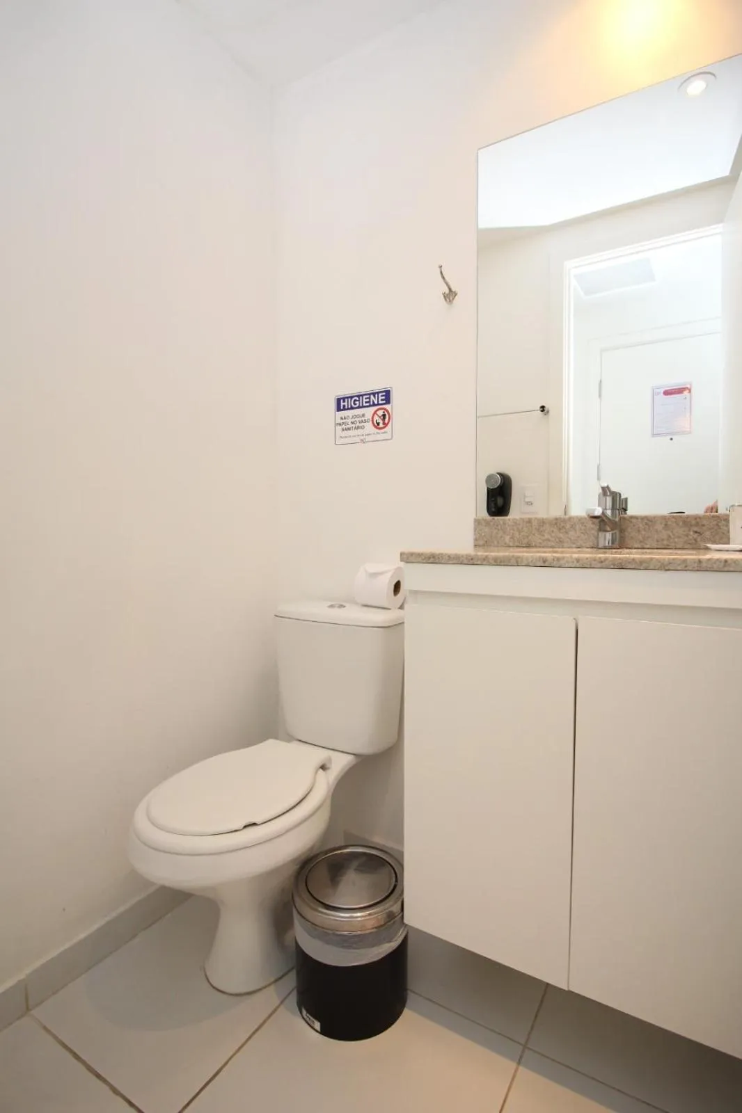 Bathroom in 360 Suítes Sé