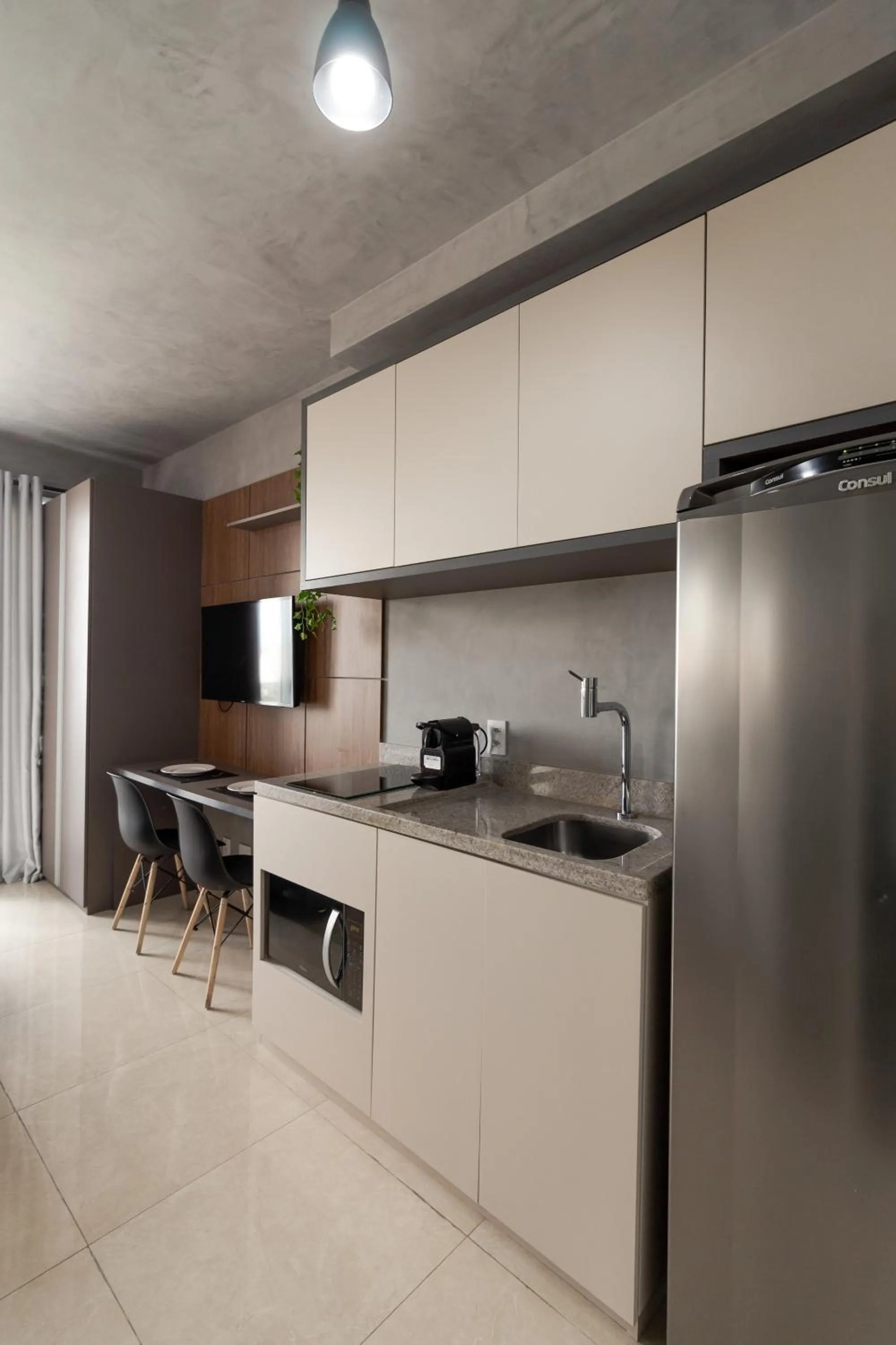 Kitchen or kitchenette in 360 Suítes Sé