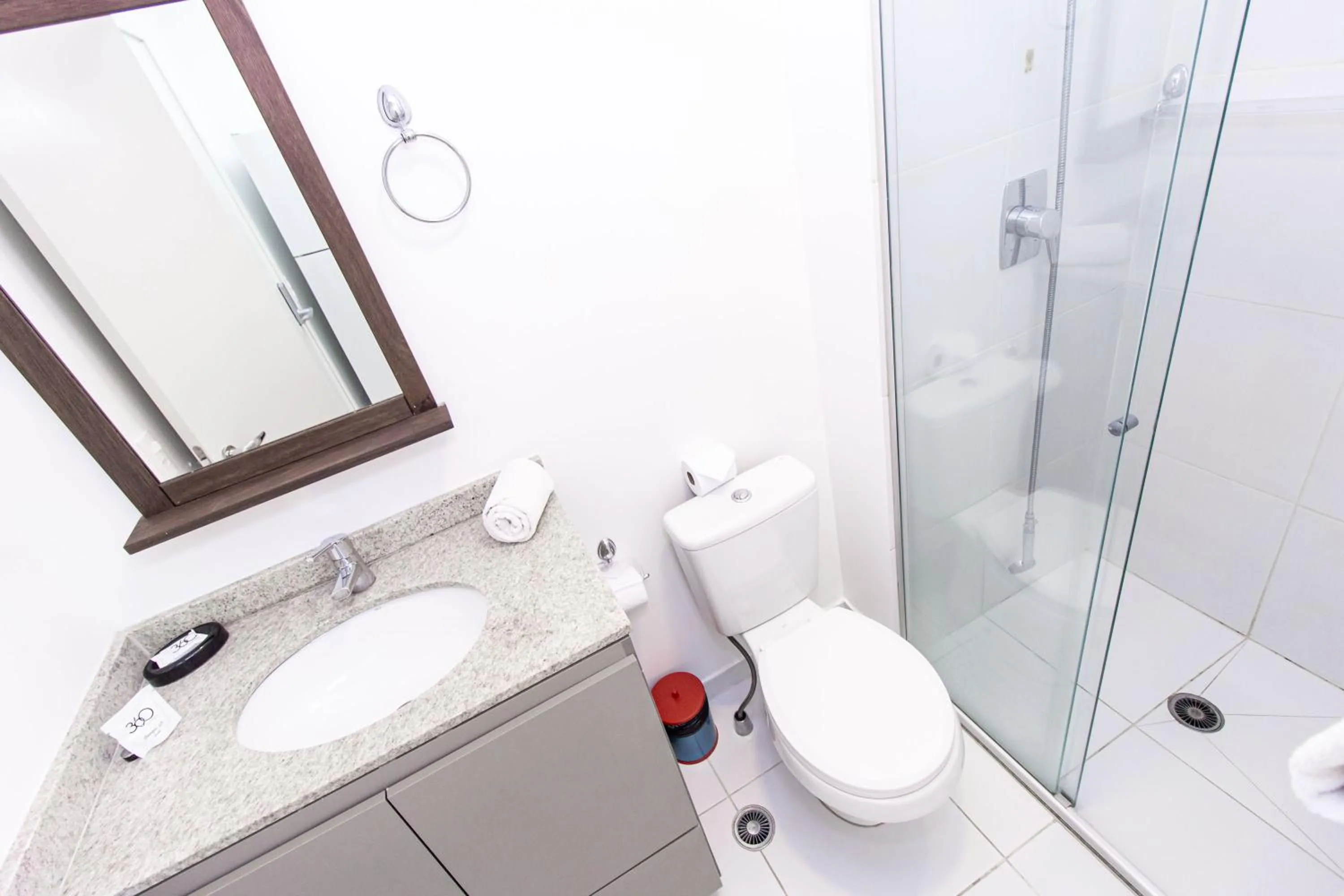 Bathroom in 360 Suítes Sé