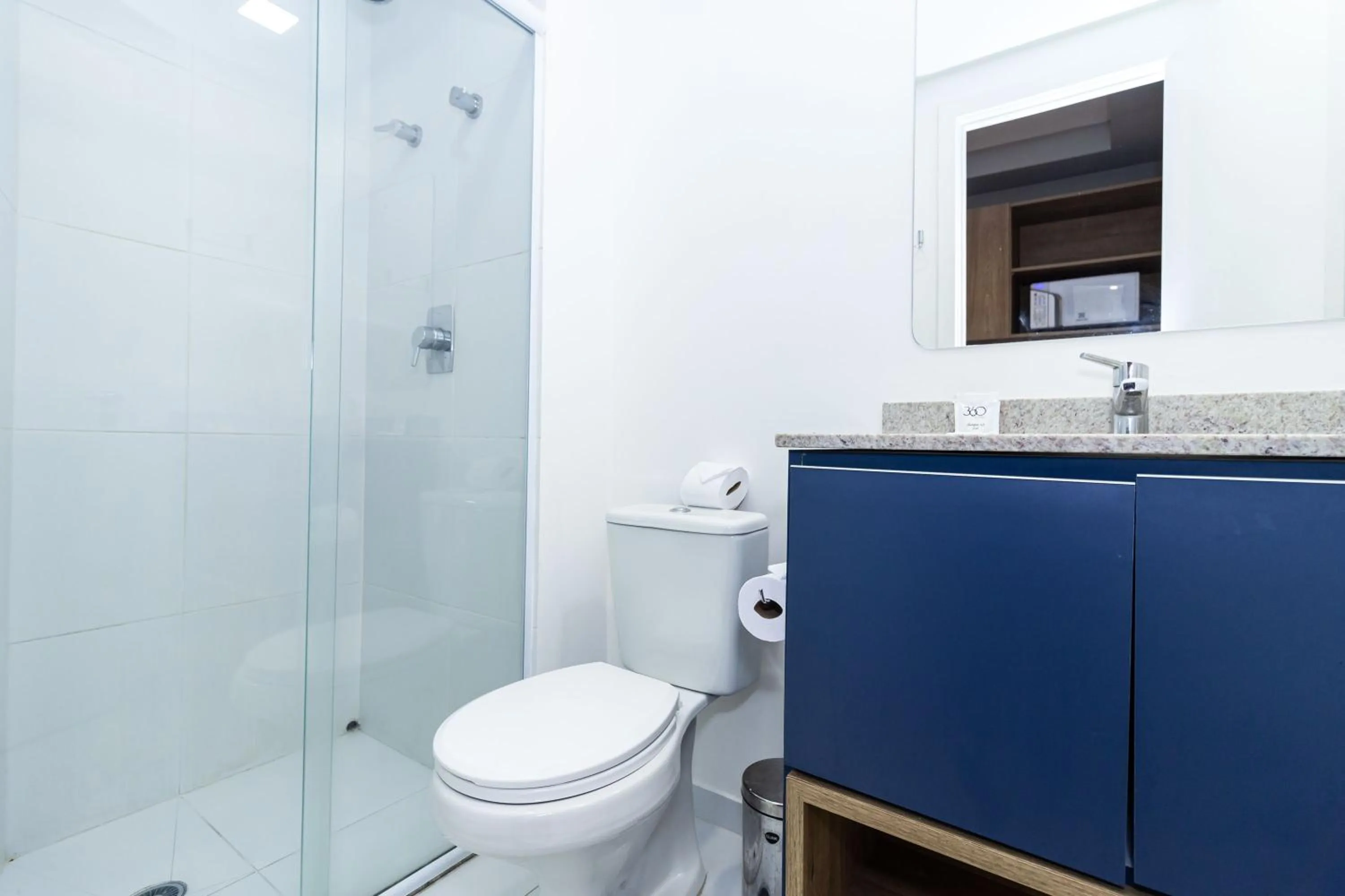 Bathroom in 360 Suítes Sé