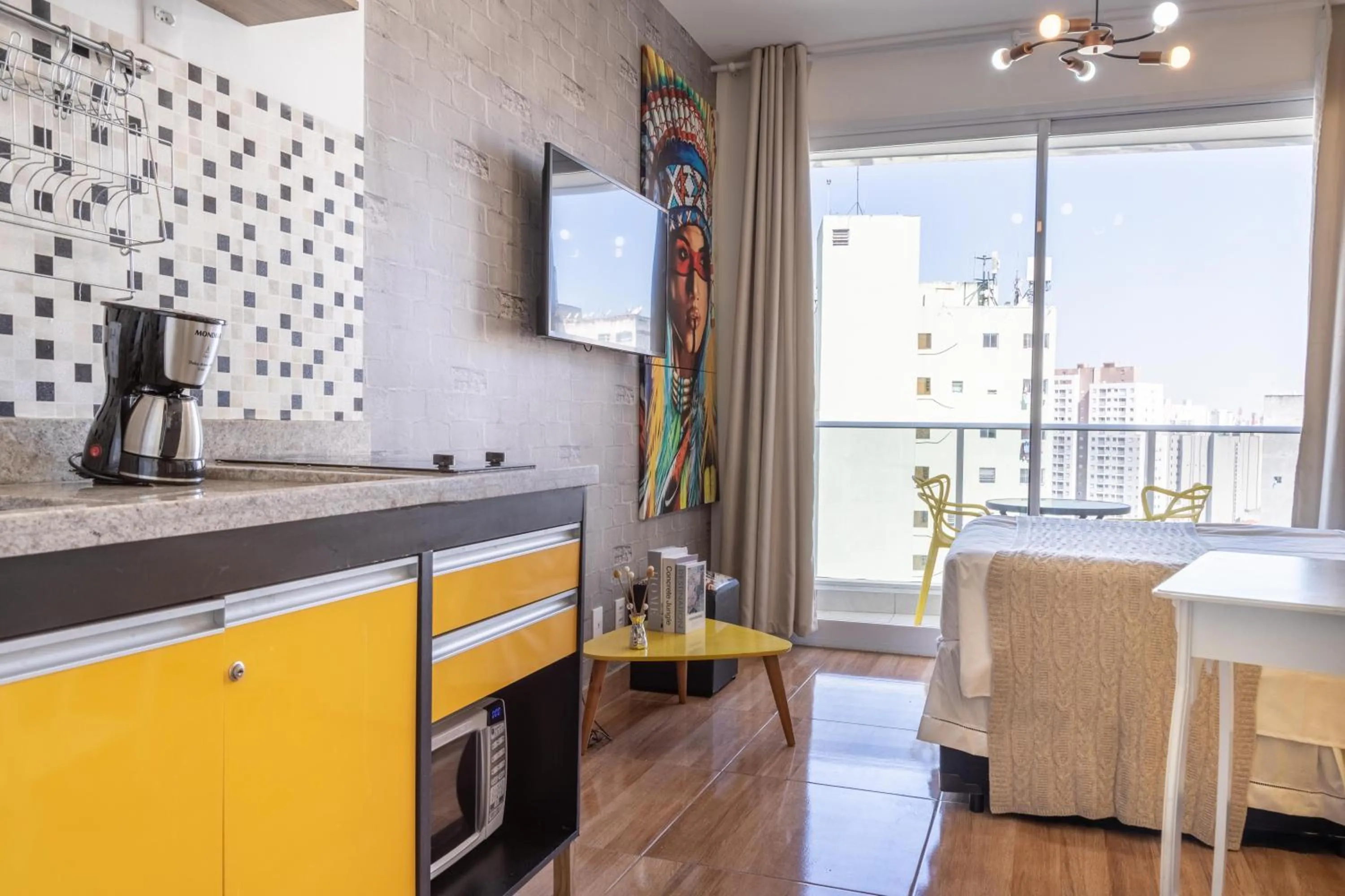 Kitchen or kitchenette in 360 Suítes Sé