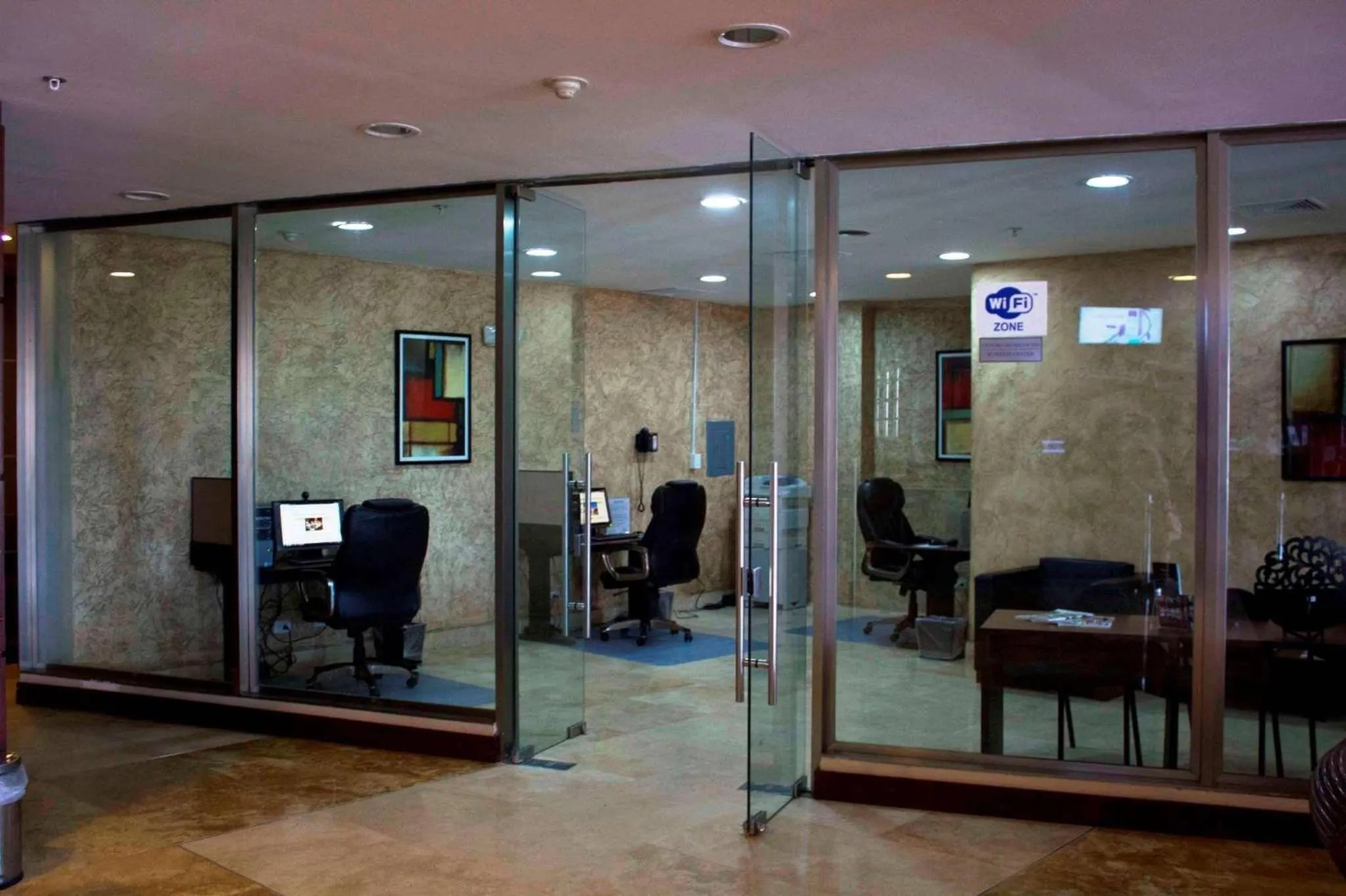 Business facilities in Radisson Colon 2,000 Hotel & Casino