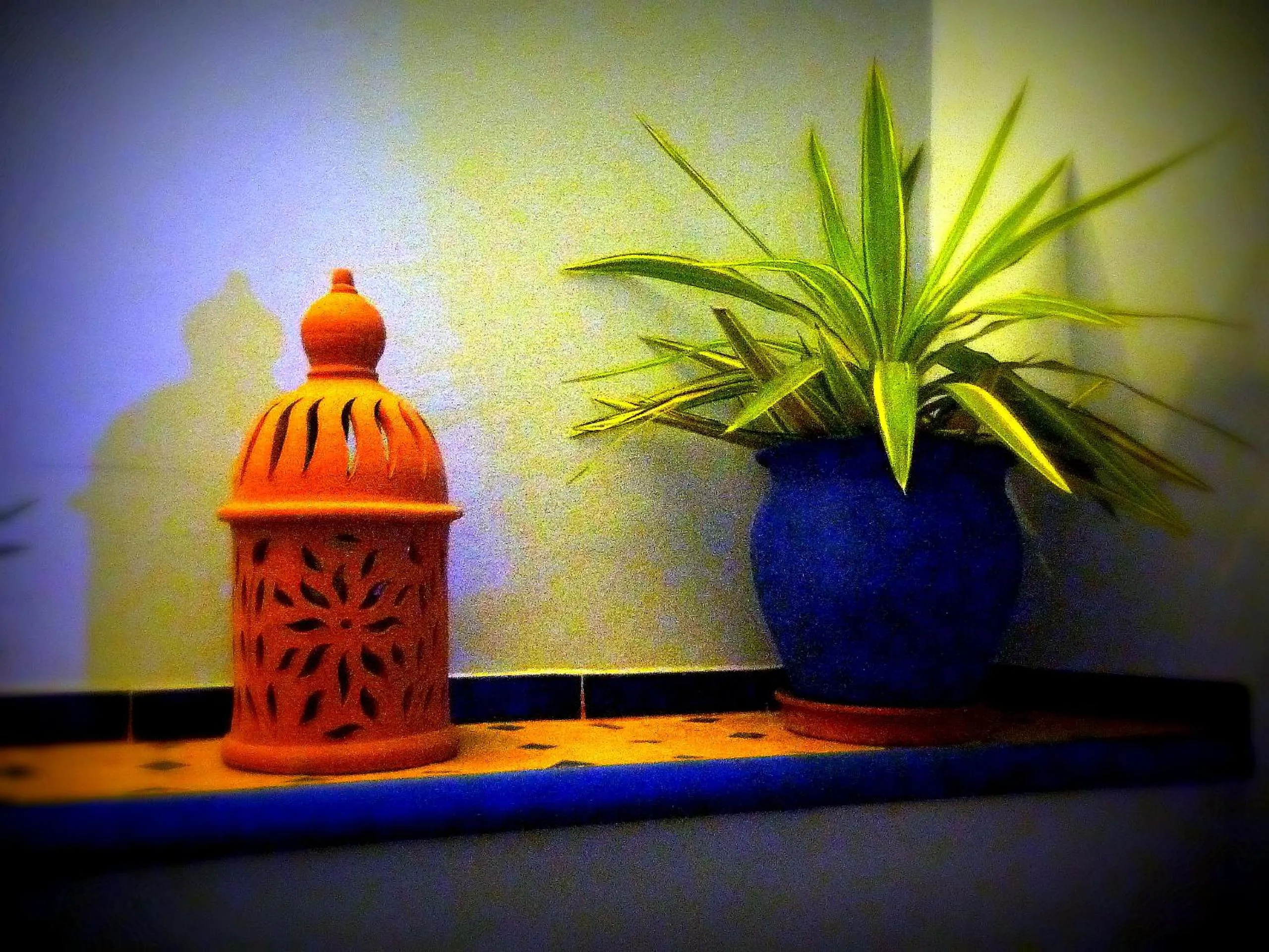 Decorative detail in Dar Omar Khayam