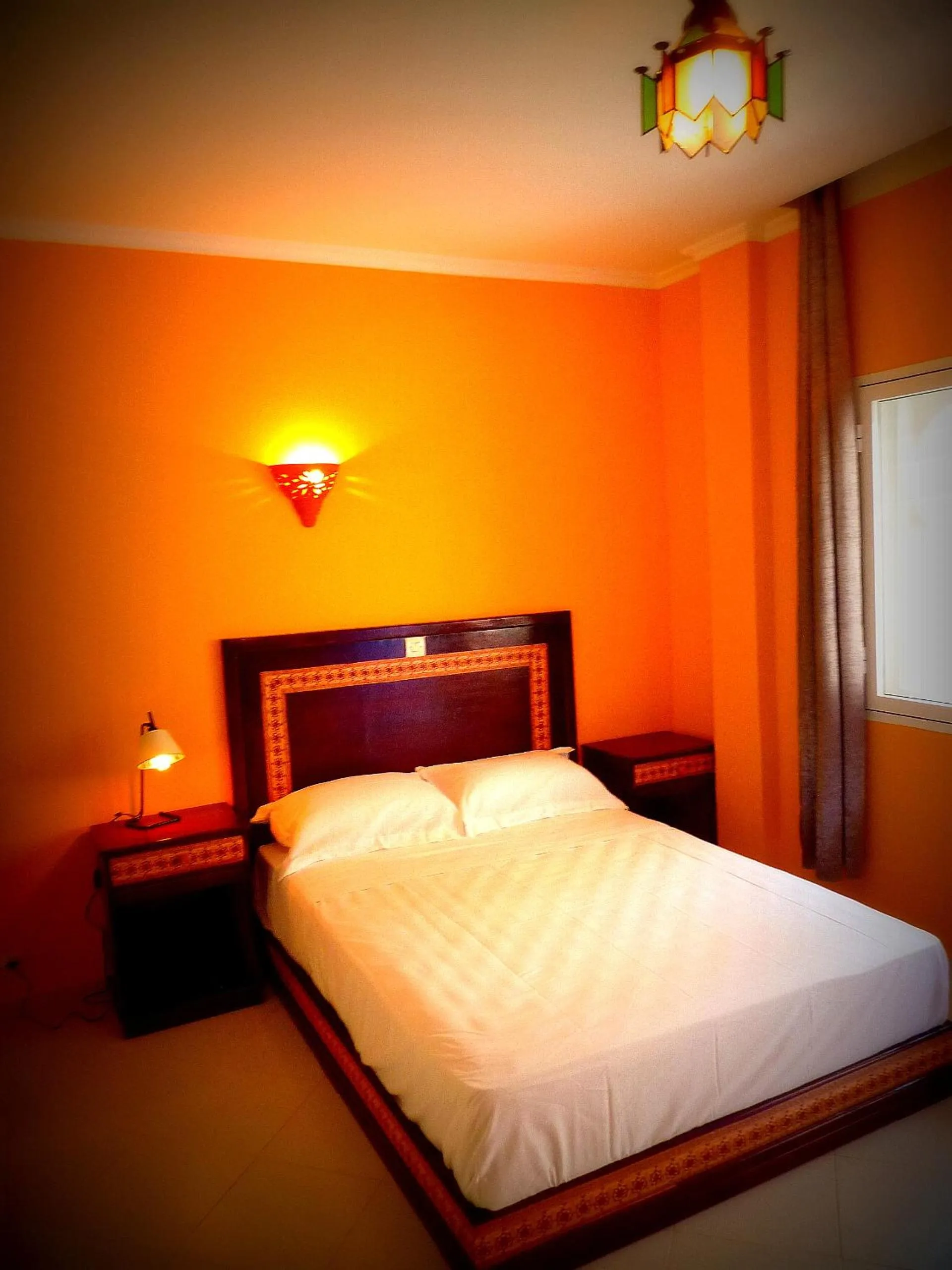 Photo of the whole room, Bed in Dar Omar Khayam