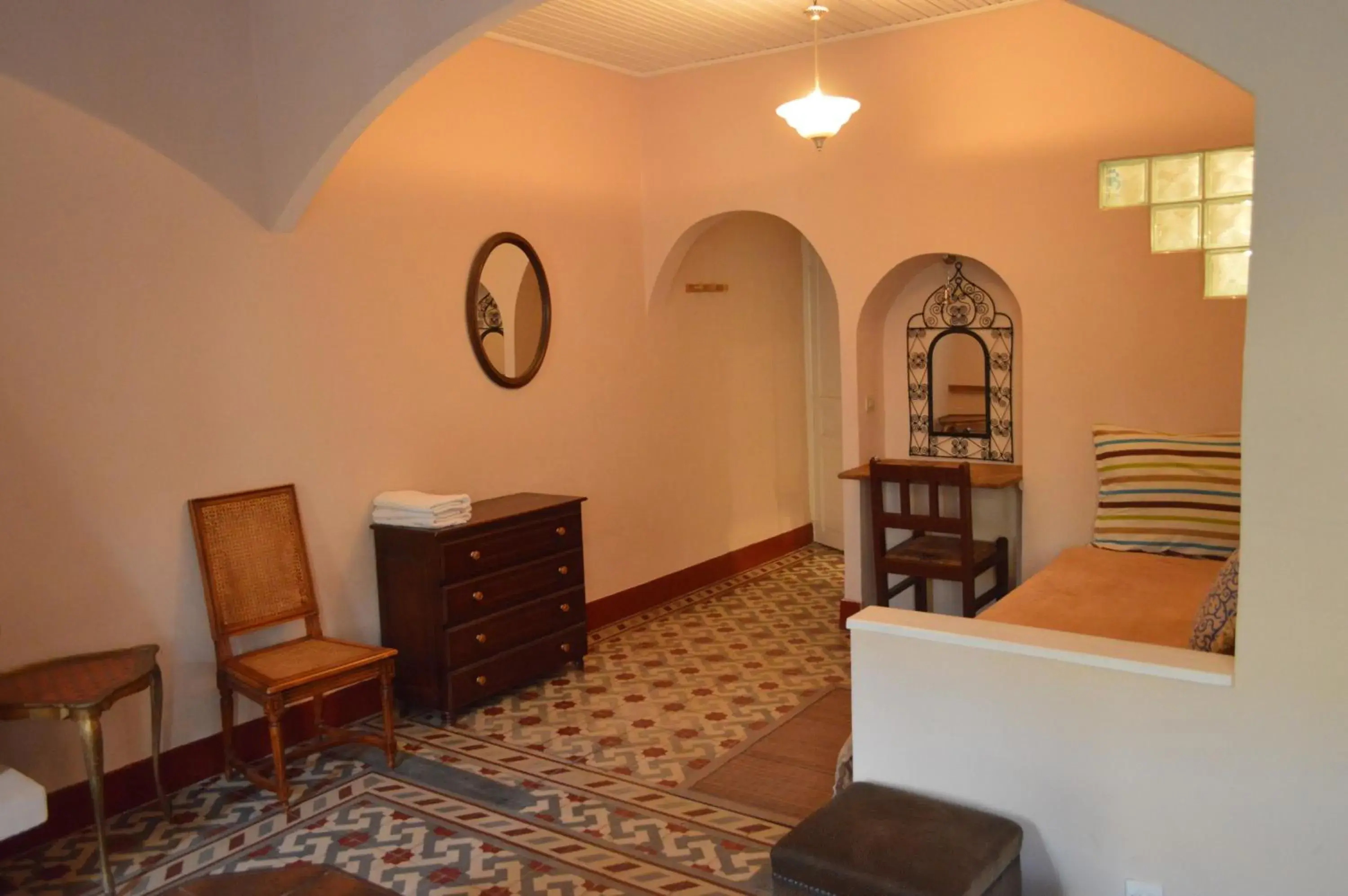 Photo of the whole room, Bed in Dar Omar Khayam Photo of the whole room, Bed in Dar Omar Khayam