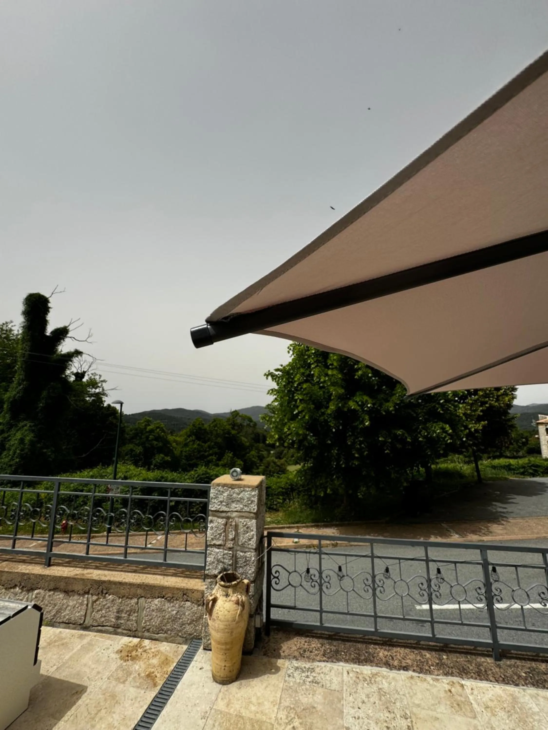 Swimming pool in Hotel Clair de Lune