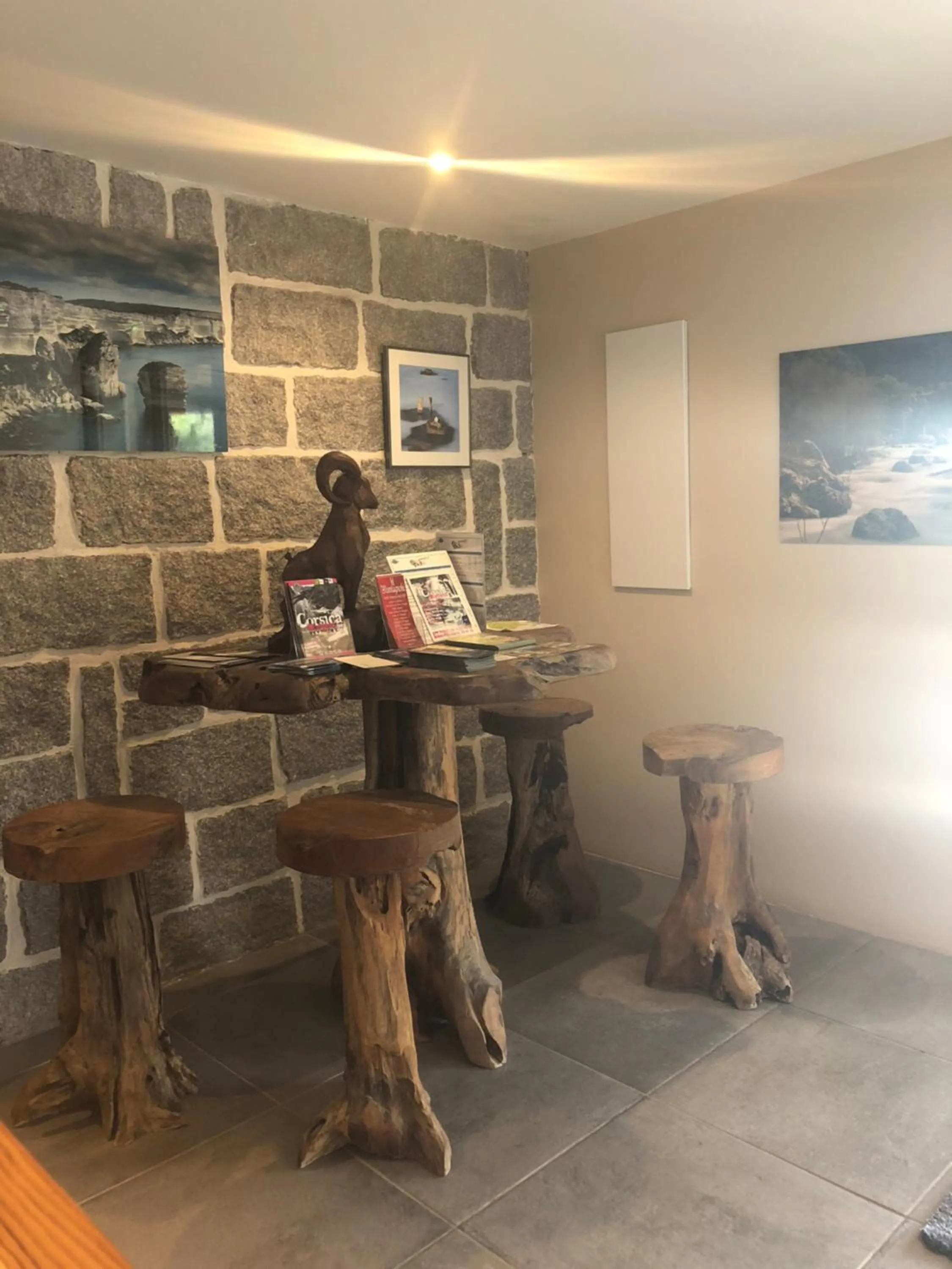 Lobby or reception in Hotel Clair de Lune