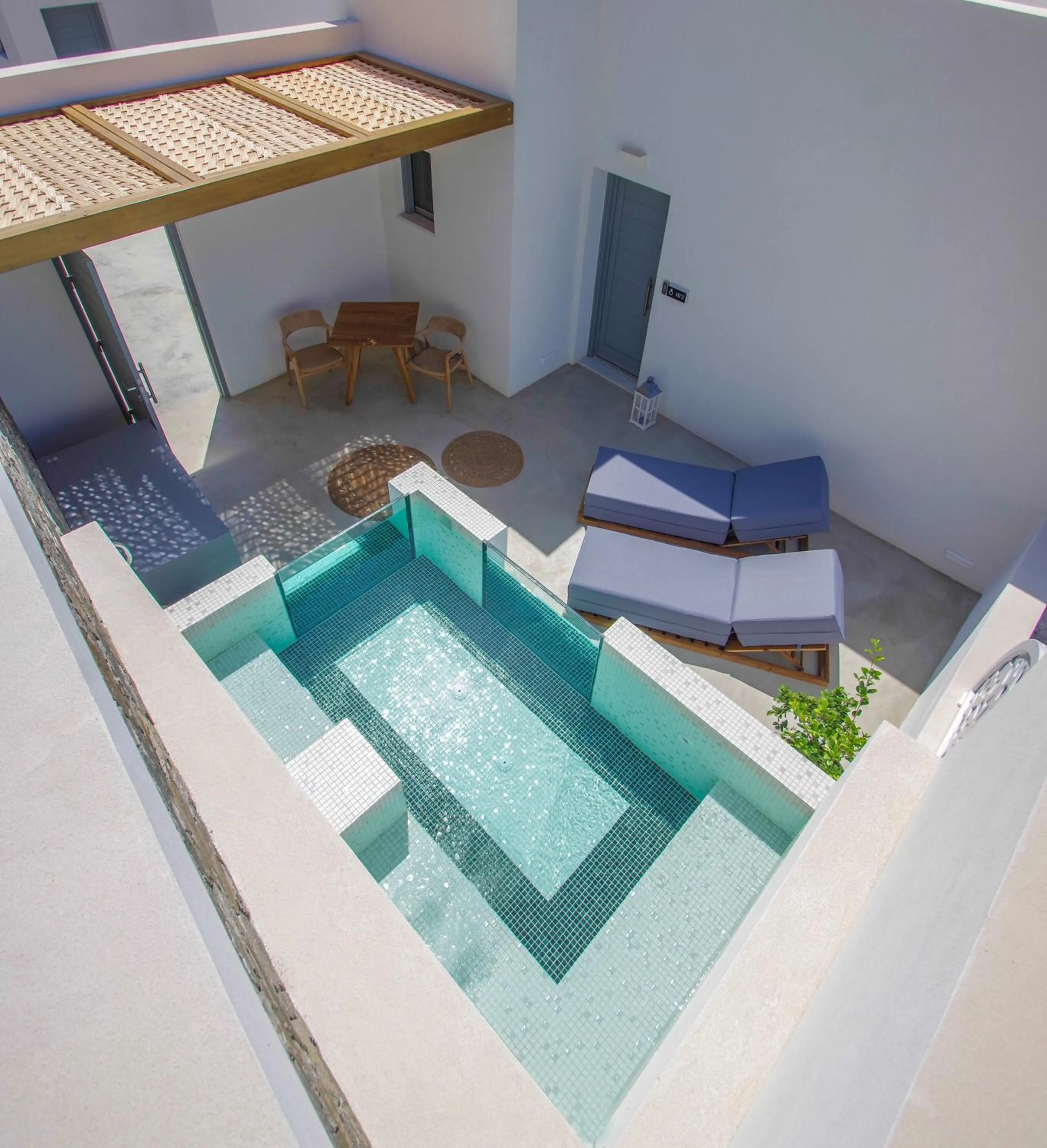 Oro Suites