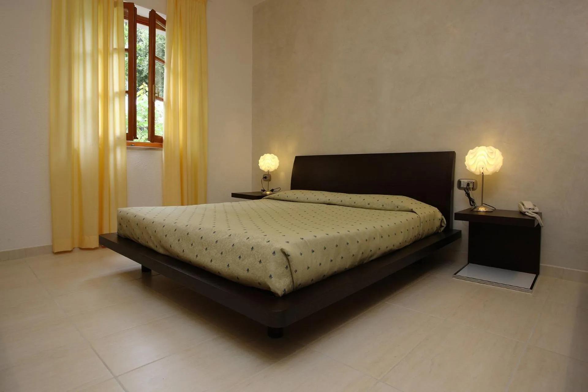 Bed in Boutique Hotel Ilio