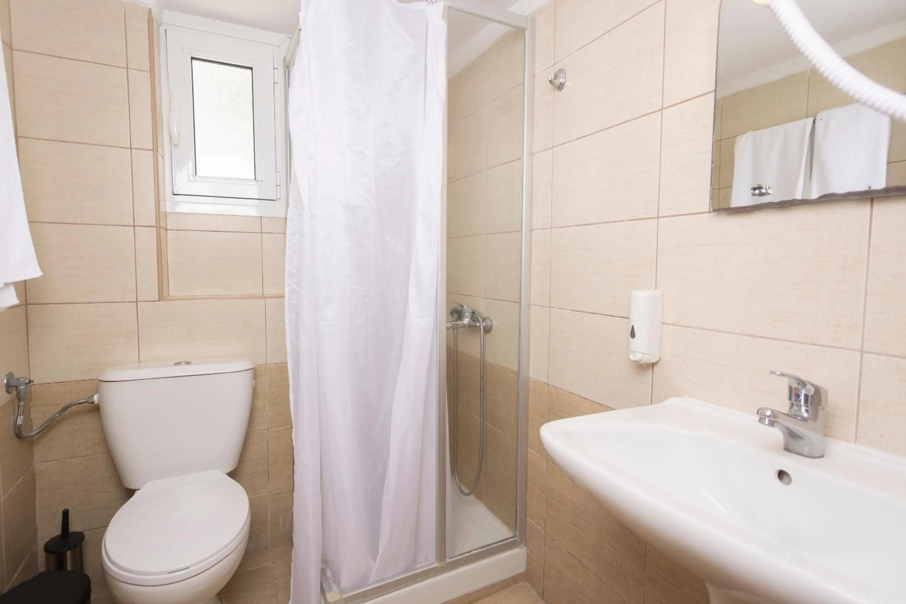 Shower in Hanioti GrandOtel