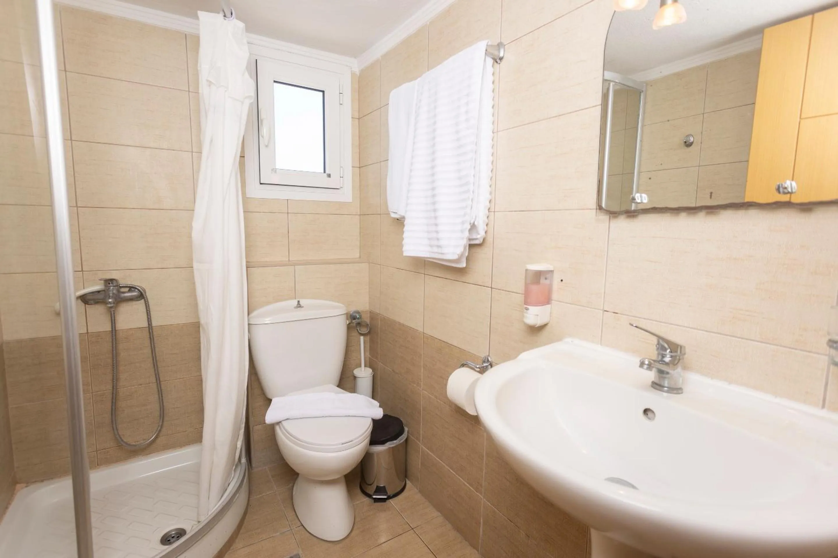 Shower in Hanioti GrandOtel