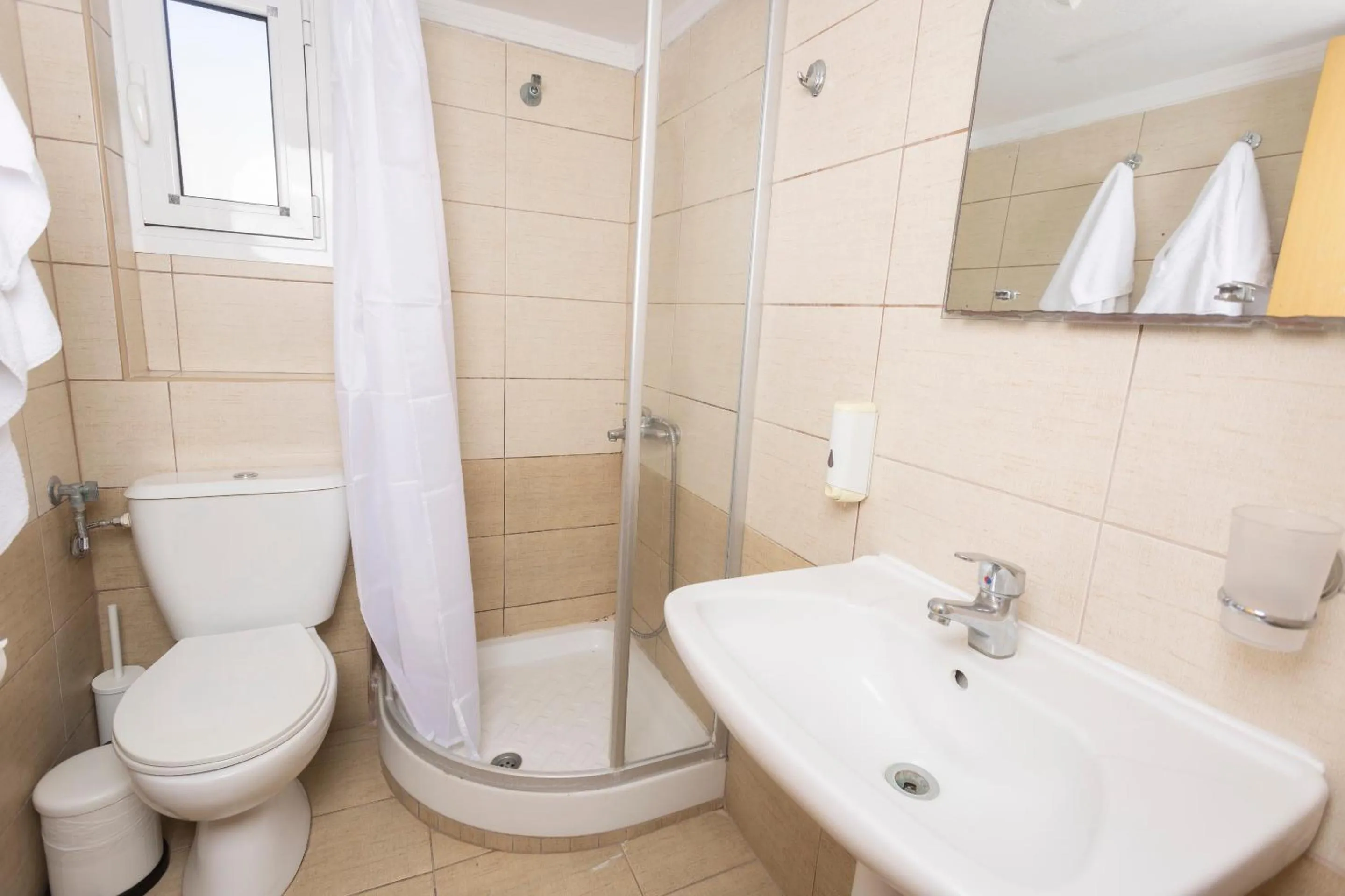 Shower in Hanioti GrandOtel