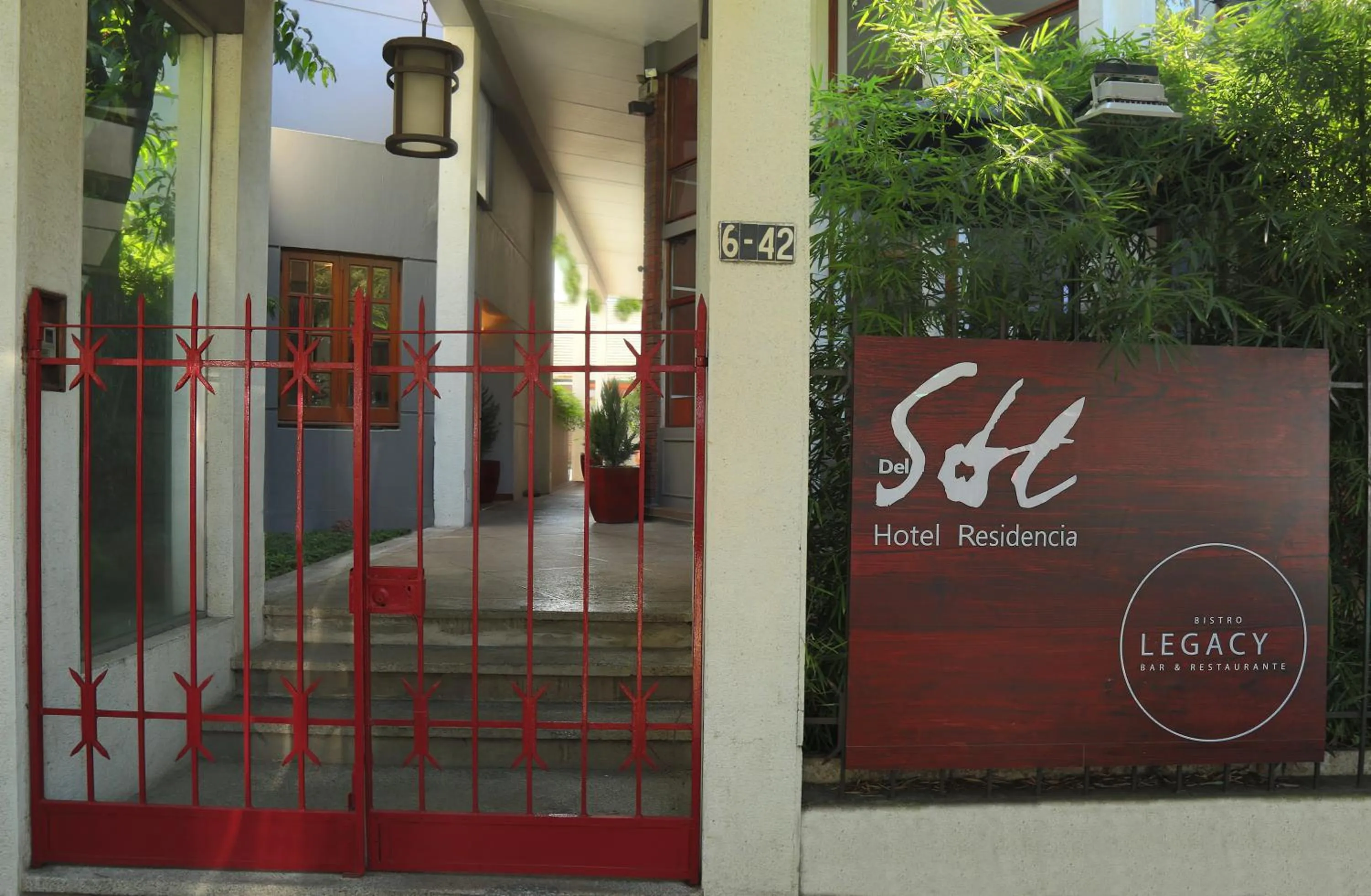 Restaurant/places to eat in Hotel Residencia del Sol