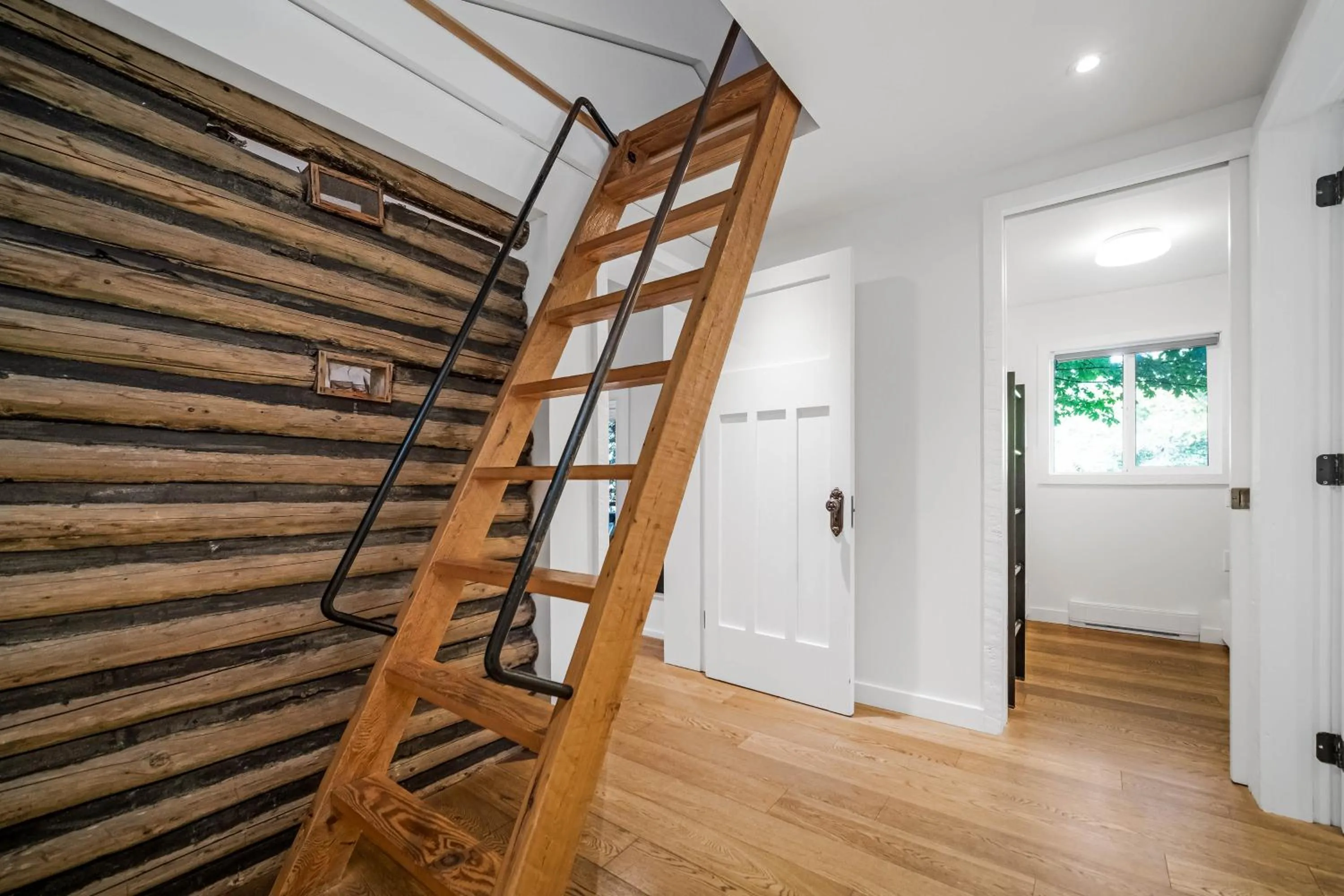 acessibility in Sunwolf Riverside Cabins