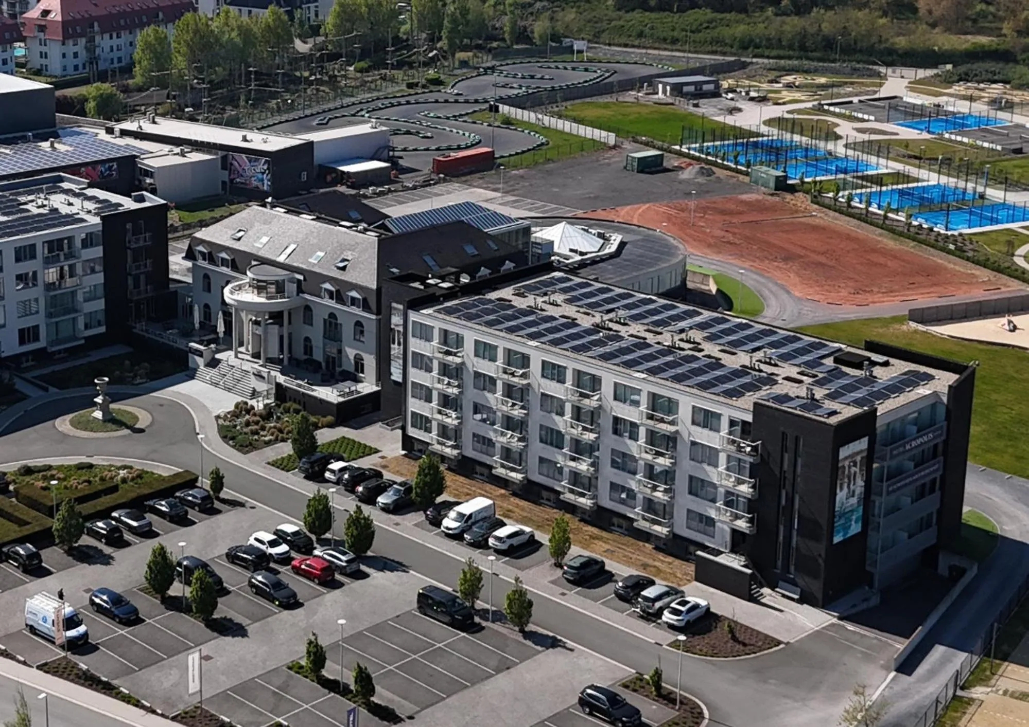 Property building in Acropolis - Luxury Appartments I Hotelservice and parking